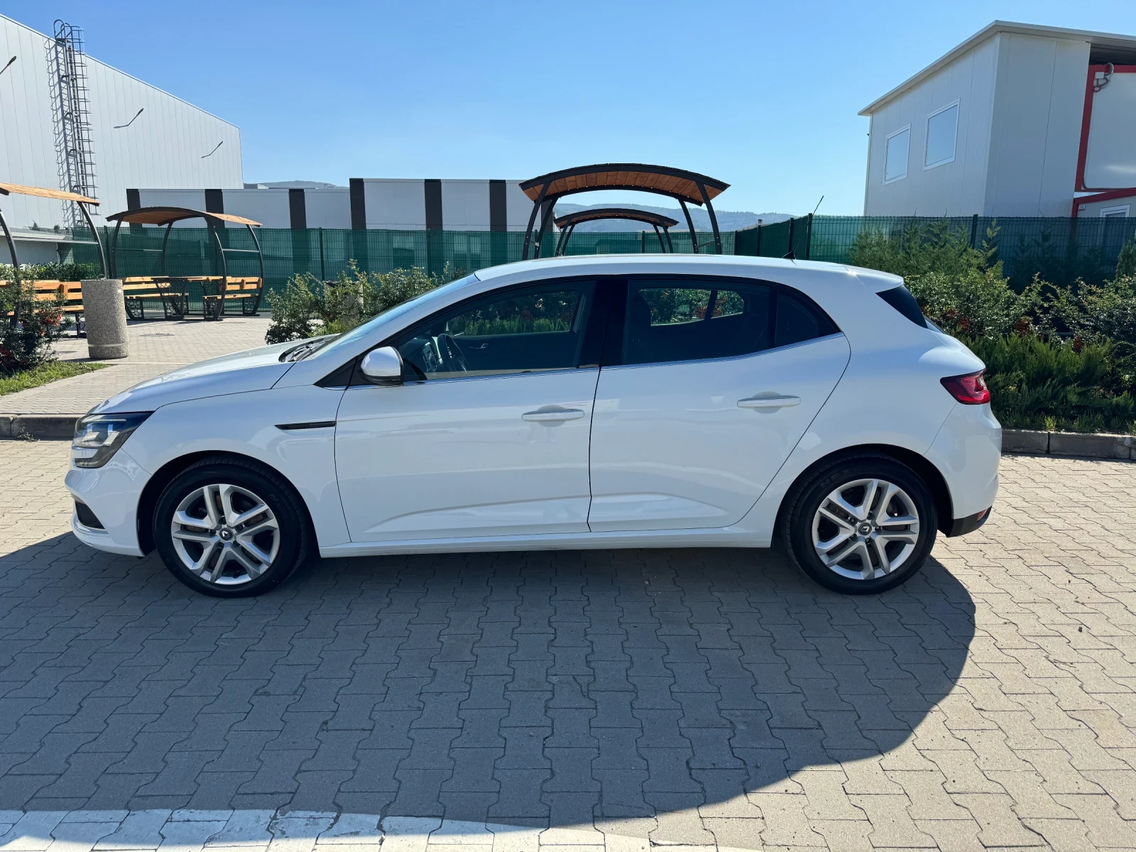 Renault Megane 1.5 DCI - изображение 10