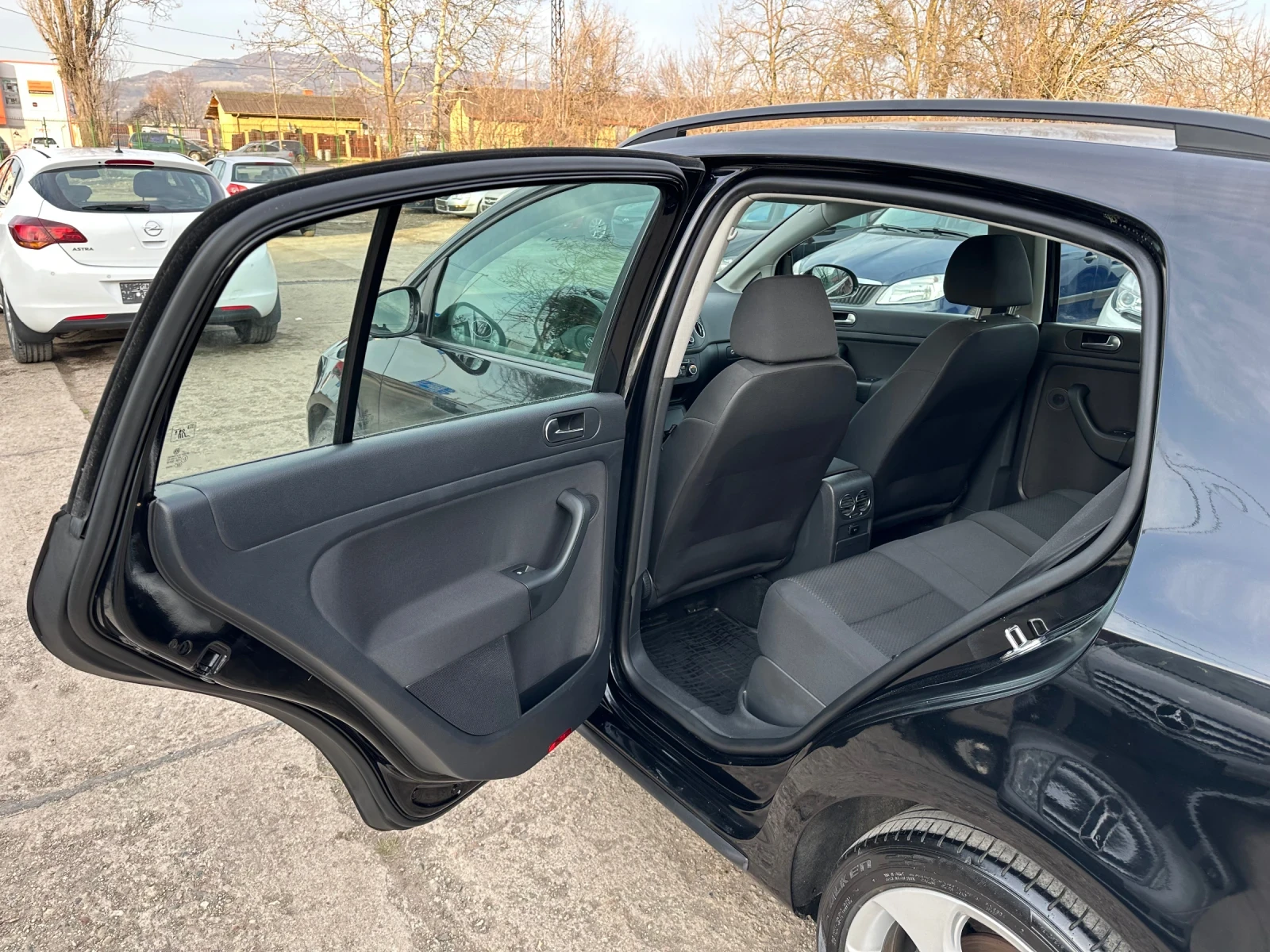 VW Golf Plus Facelift* Euro5* Climatron - изображение 10
