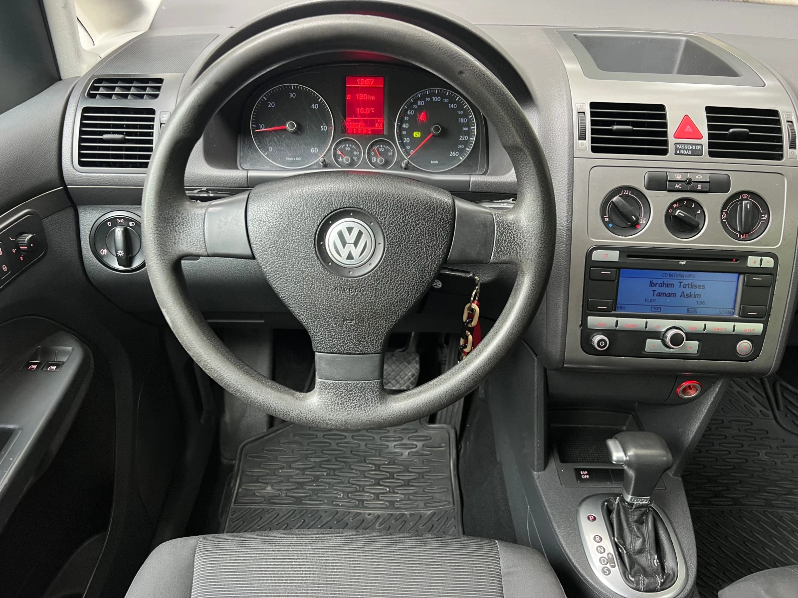 VW Touran 1.9TDI FACELIFT/105/KLIMATIK/UNIKAT | Mobile.bg   16