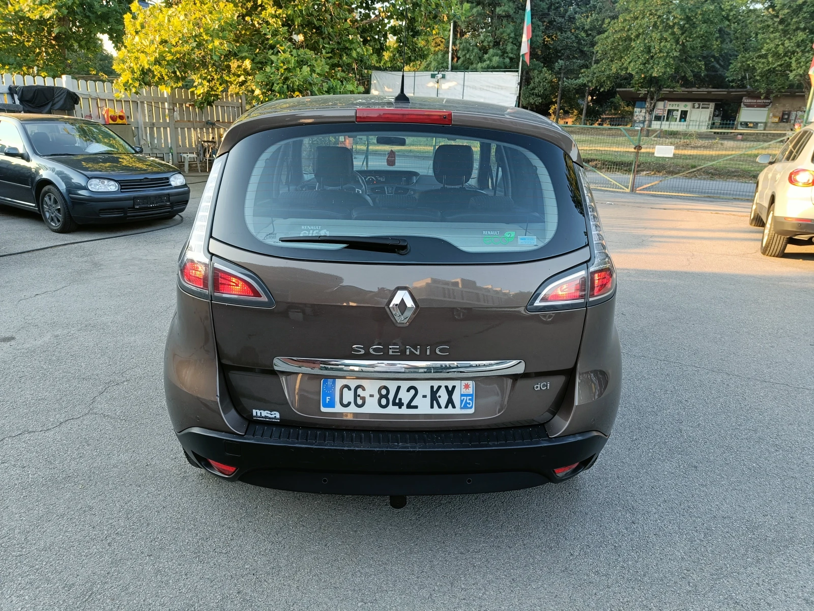Renault Scenic 1.5 BARTER 110 - изображение 6