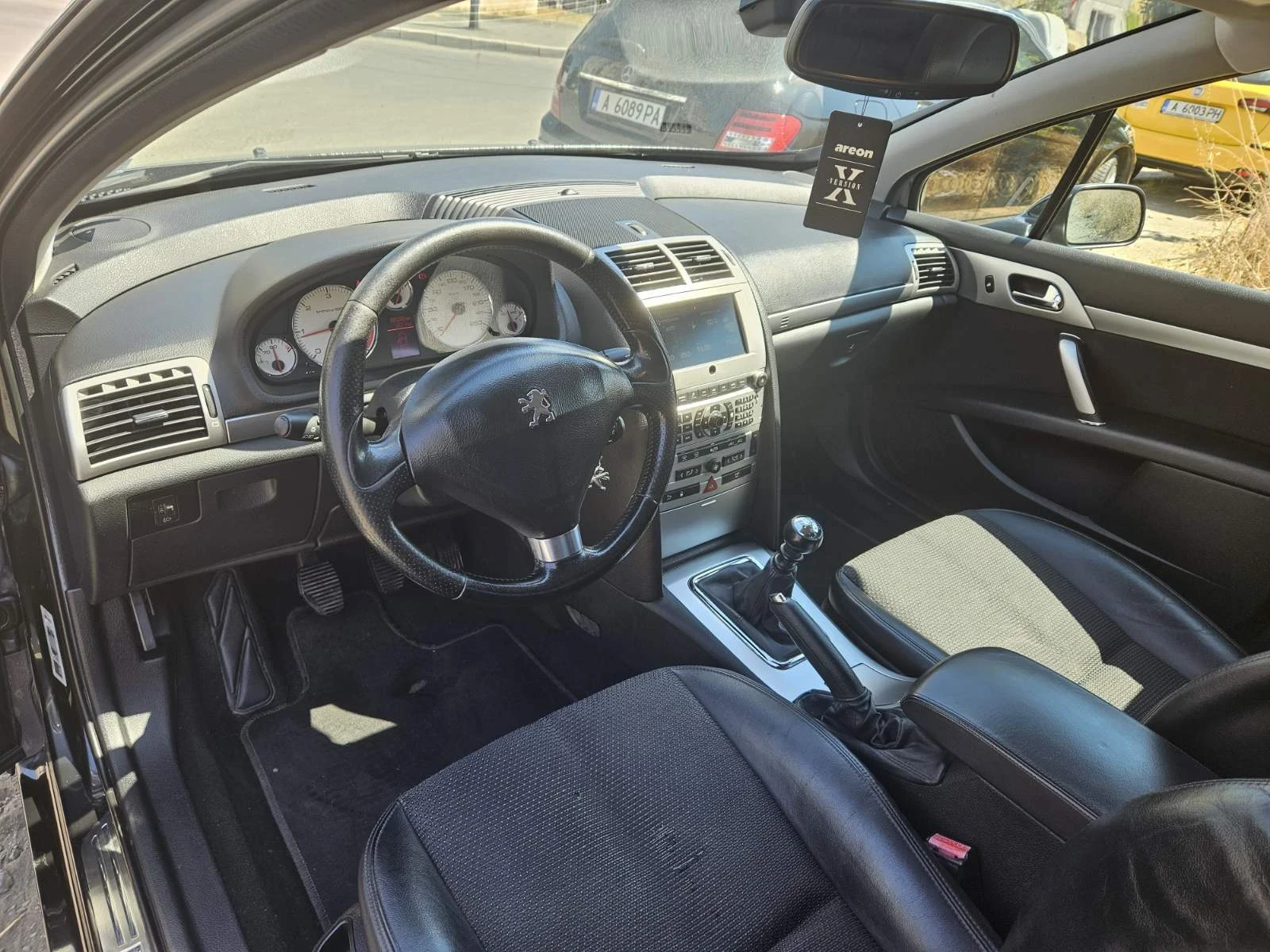 Peugeot 407 2.2 - изображение 8