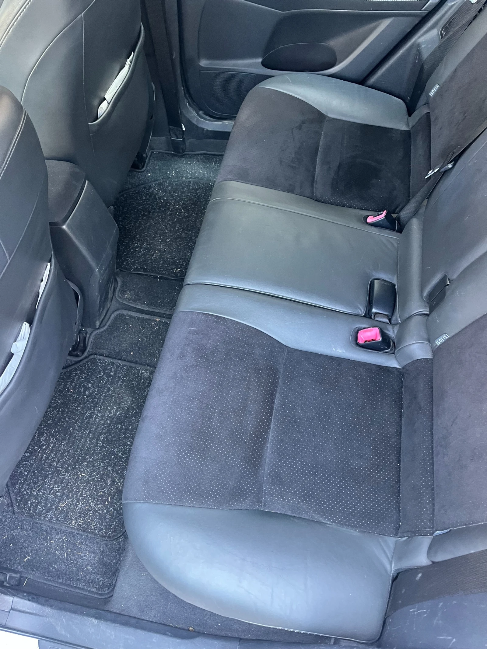 Toyota Auris  - изображение 9