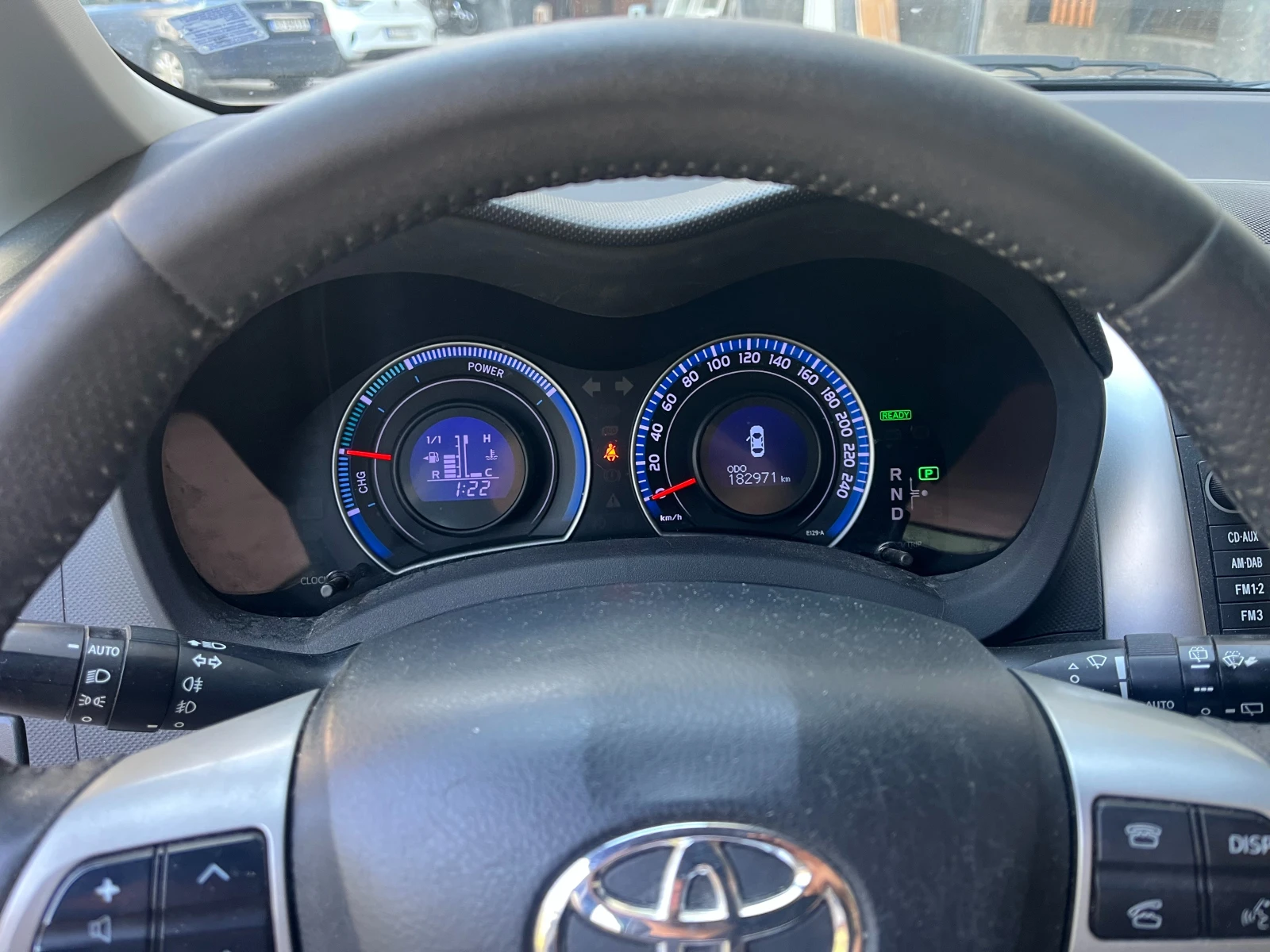 Toyota Auris  - изображение 8