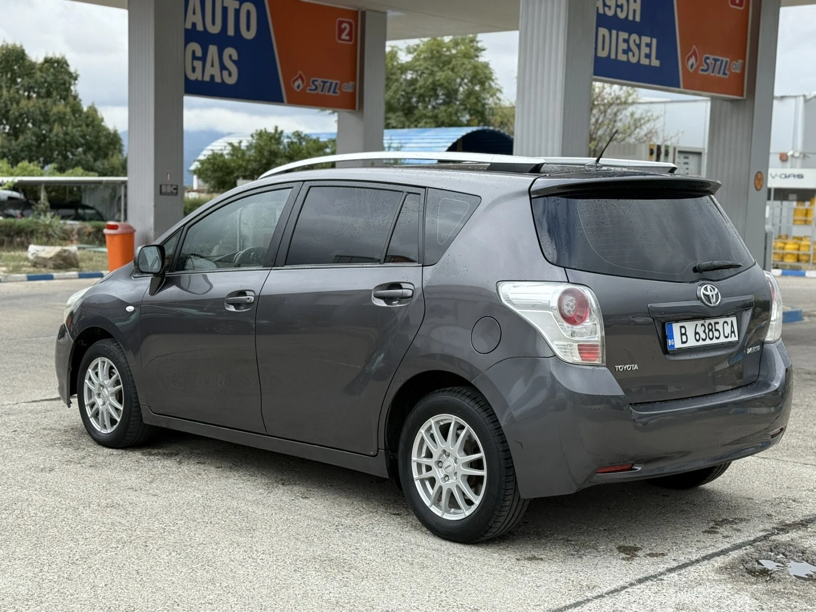 Toyota Corolla verso  - изображение 6