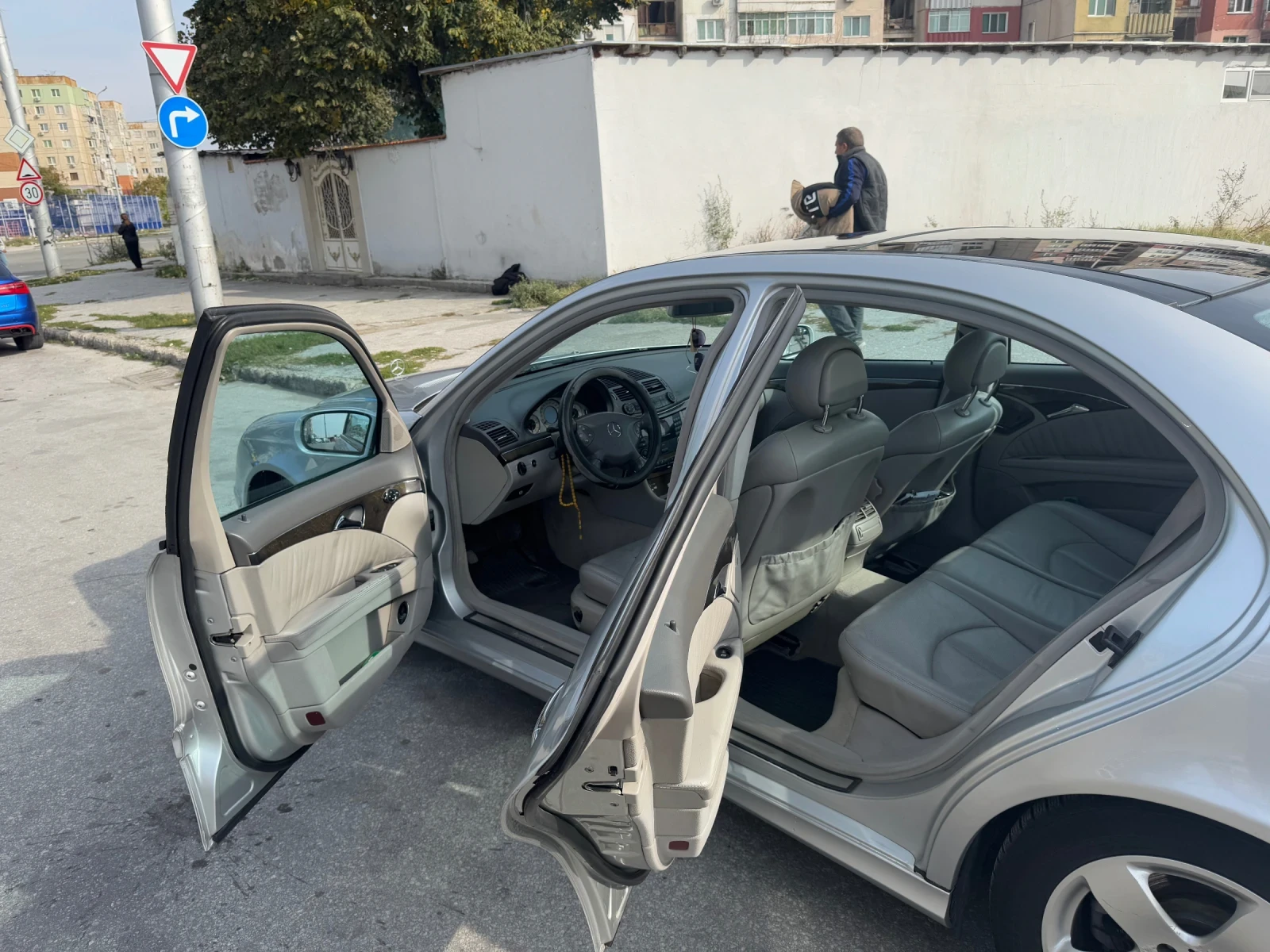 Mercedes-Benz E 270 W211 - изображение 5