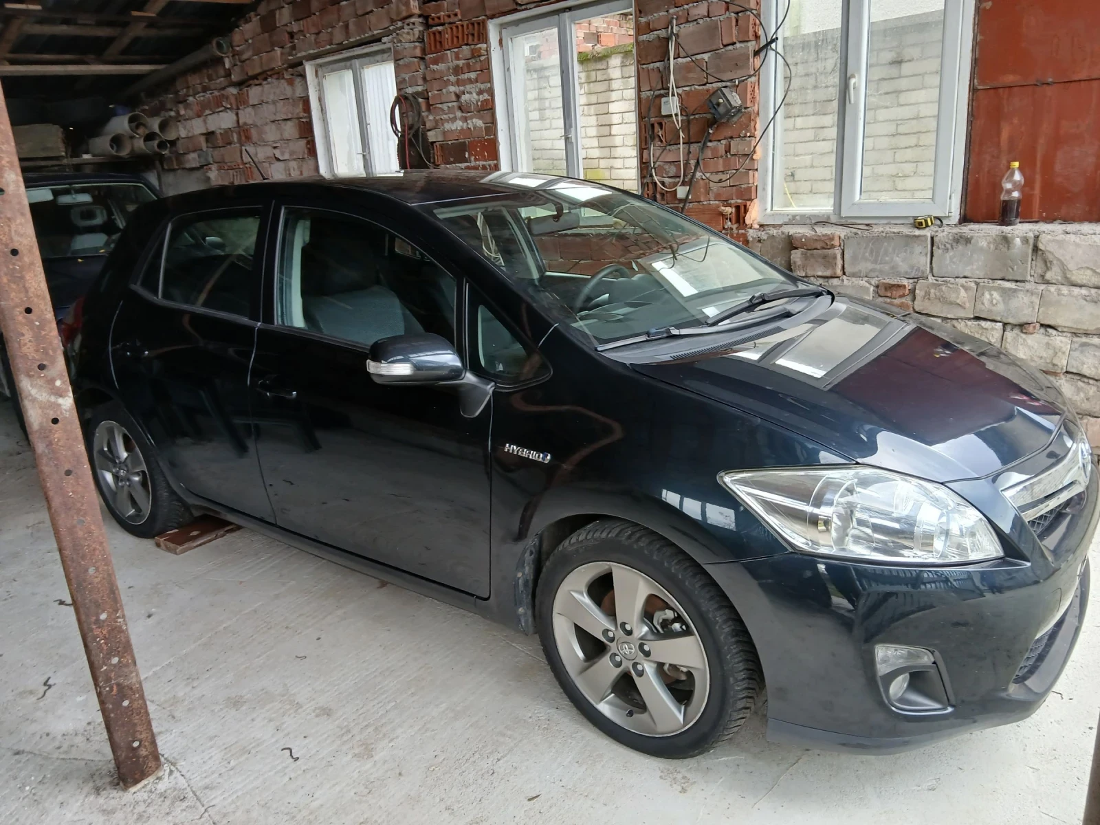 Toyota Auris 1.8 i - изображение 3