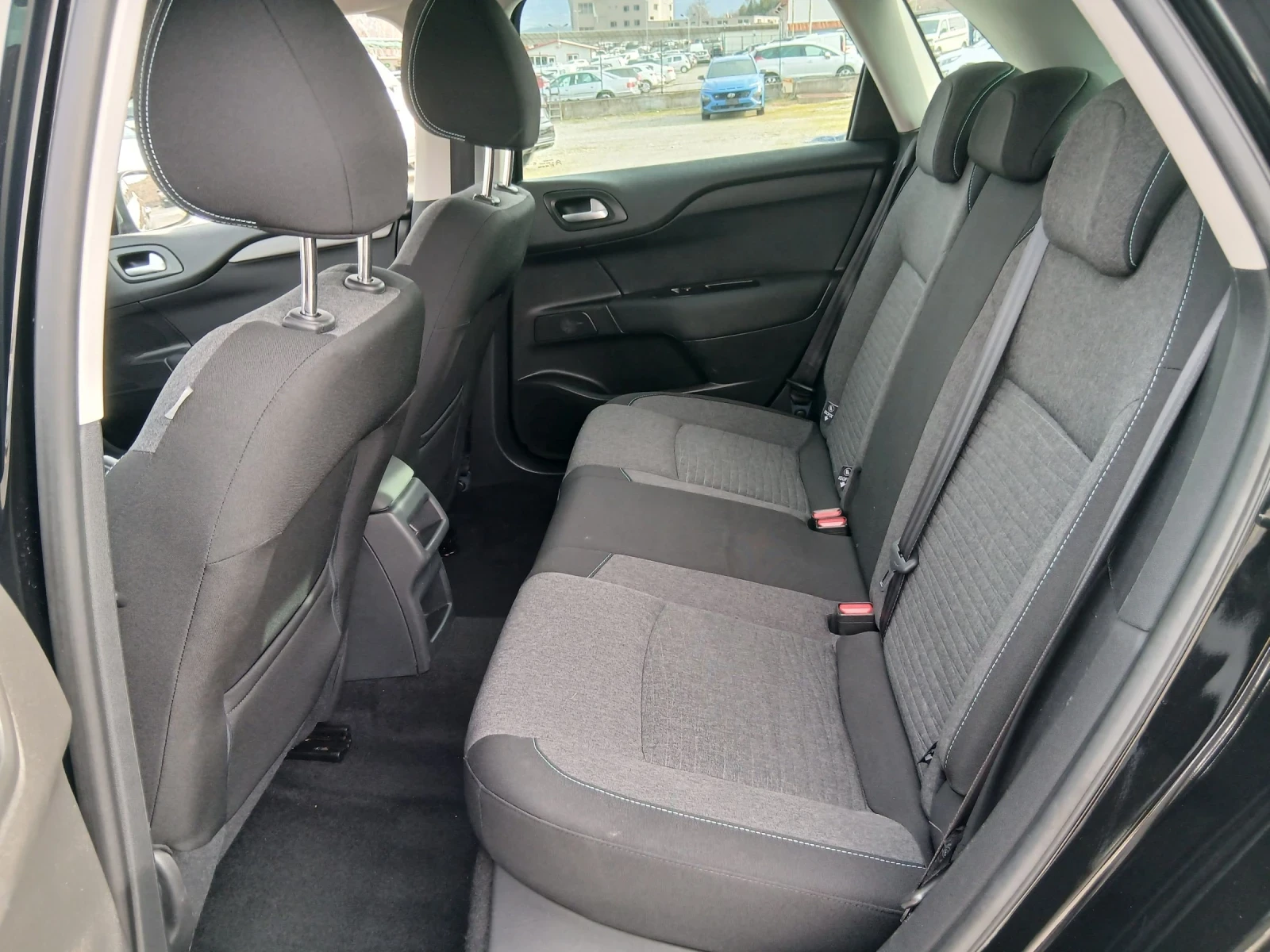 Citroen C4 1.2 benzin evro6 | Mobile.bg � ����������� 11