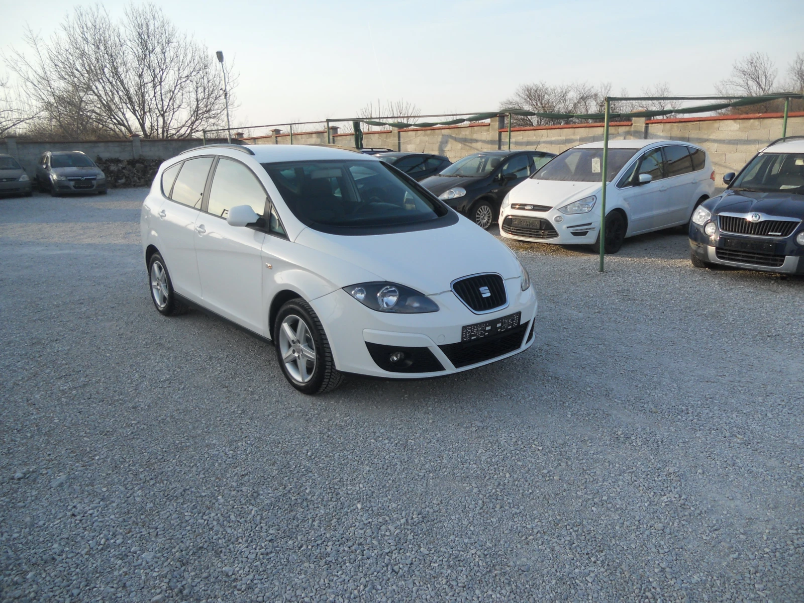 Seat Altea 1.4i ЛИЗИНГ!!!! РЕАЛНИ КИЛОМЕТРИ+ СЕРВИЗНА ИСТОРИЯ