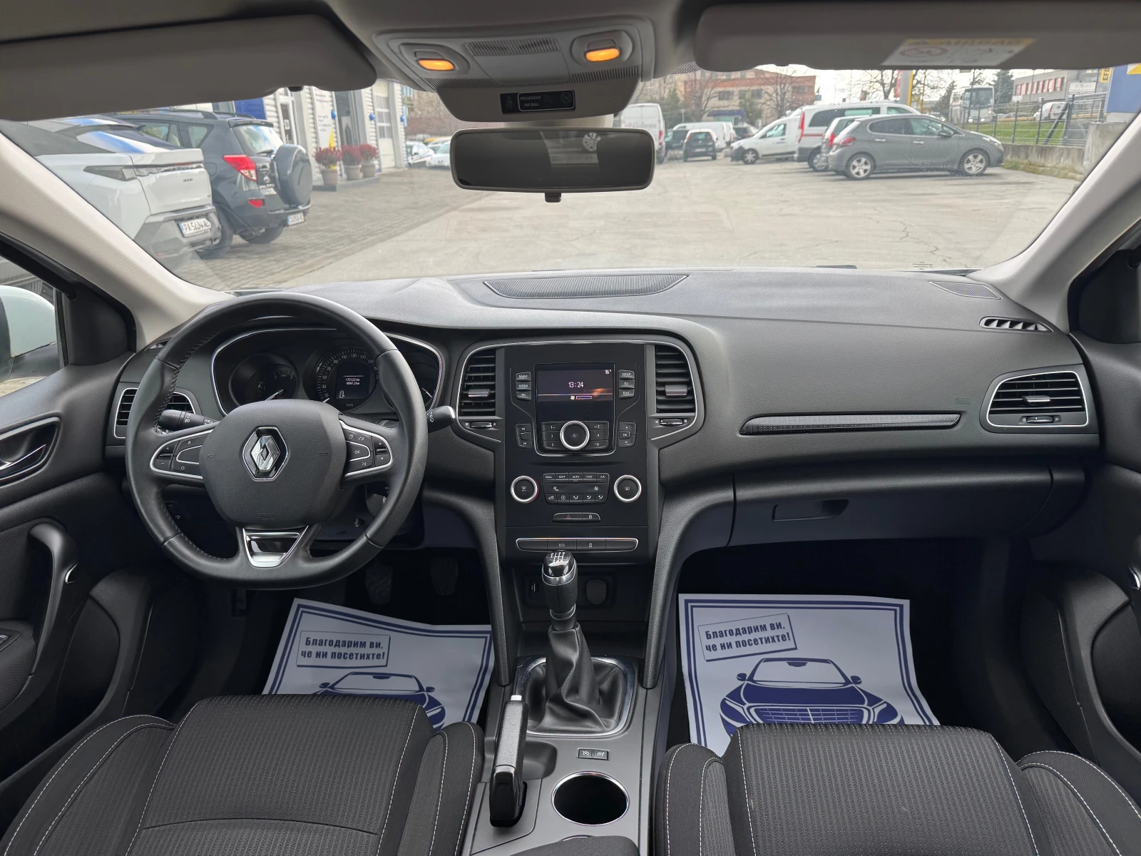 Renault Megane 1.5 dci 90kc, снимка 11 - Автомобили и джипове - 54079036