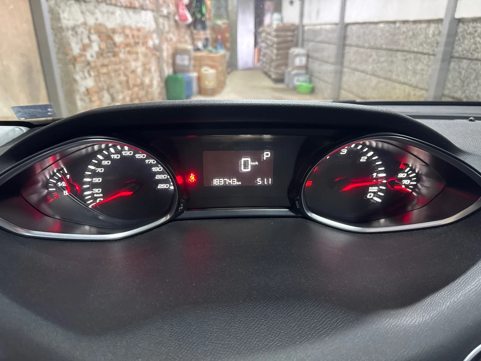 Peugeot 308 Т9, снимка 10 - Автомобили и джипове - 54090787