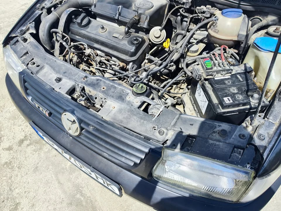 VW Polo 1.9 Aтносверен, снимка 10 - Автомобили и джипове - 54578235