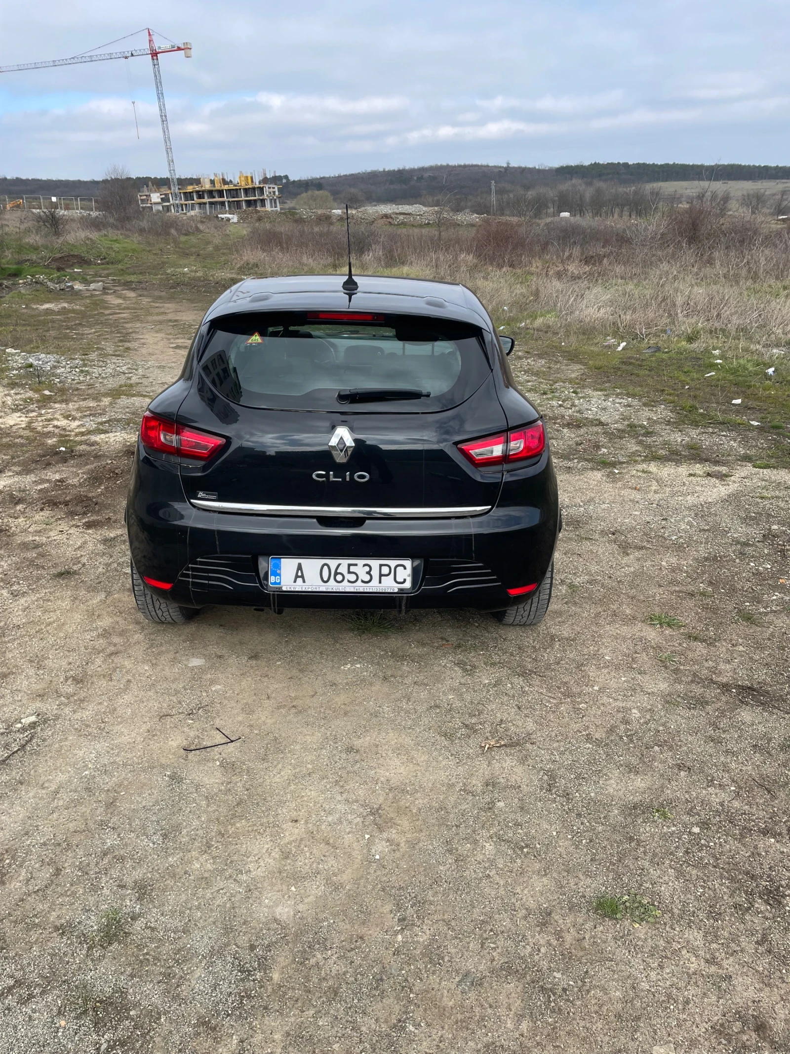 Renault Clio, снимка 4 - Автомобили и джипове - 54652631