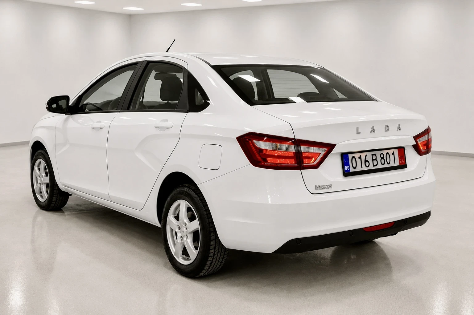 Lada Vesta 6L 105кс.12.2018г.57000км. Сервизна История, снимка 7 - Автомобили и джипове - 54772813