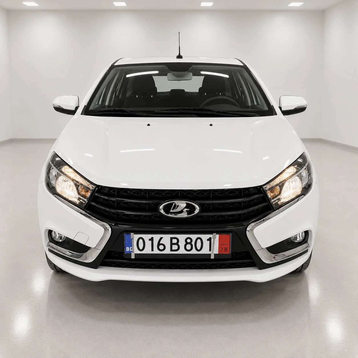 Lada Vesta 6L 105кс.12.2018г.57000км. Сервизна История, снимка 3 - Автомобили и джипове - 54772813