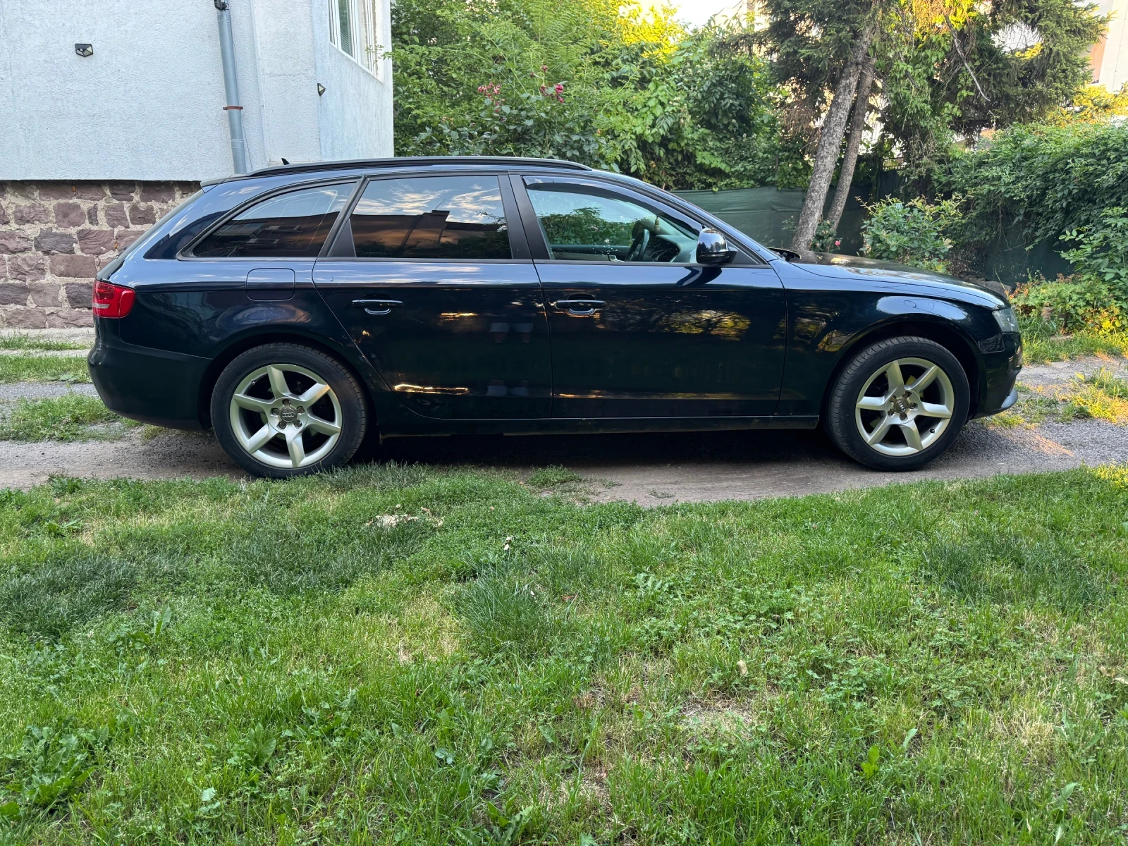 Audi A4 2.0 TDI, снимка 4 - Автомобили и джипове - 54918080