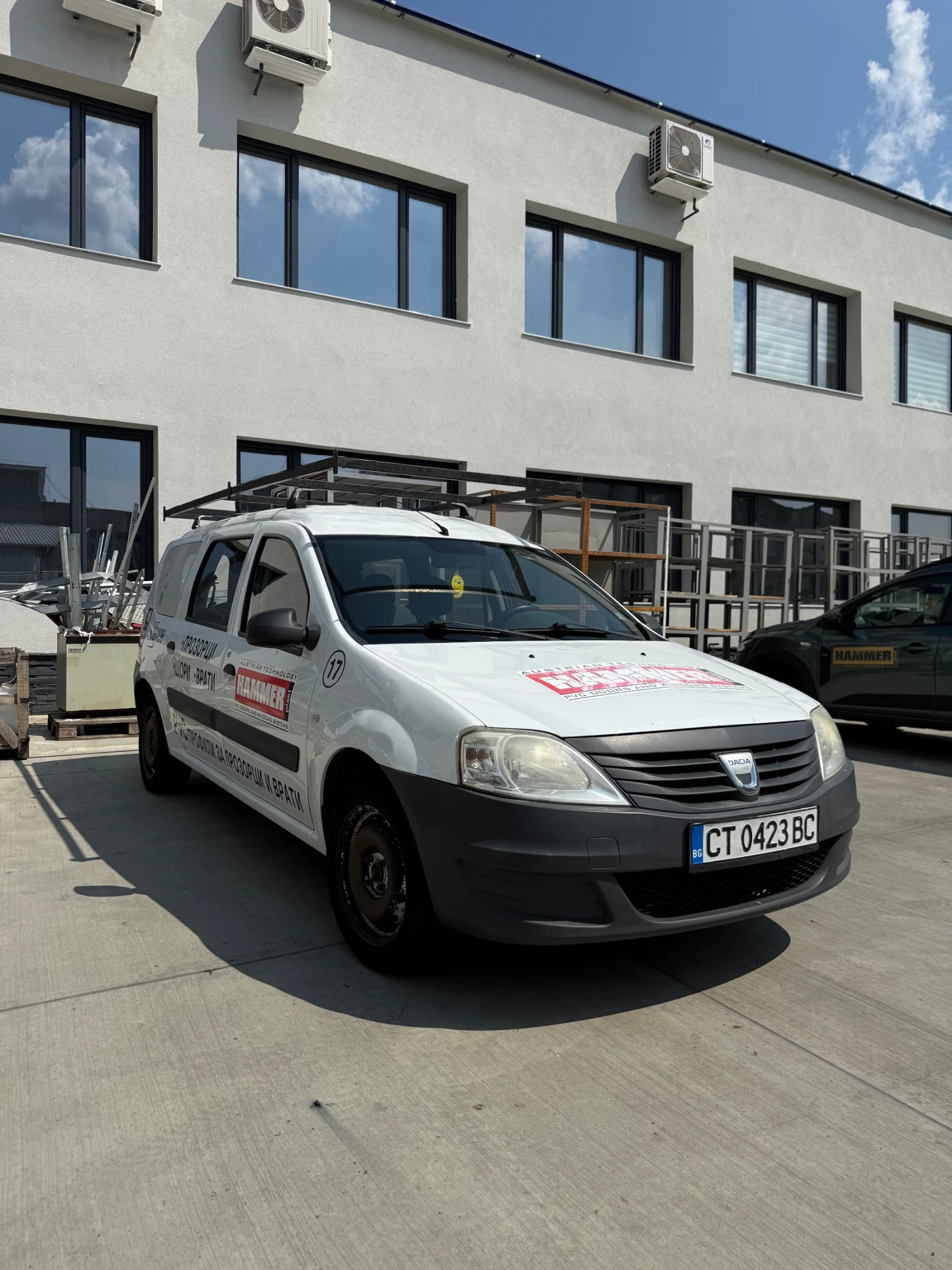 Dacia Logan 1.4 MPI / ГАЗ, снимка 3 - Автомобили и джипове - 55056525