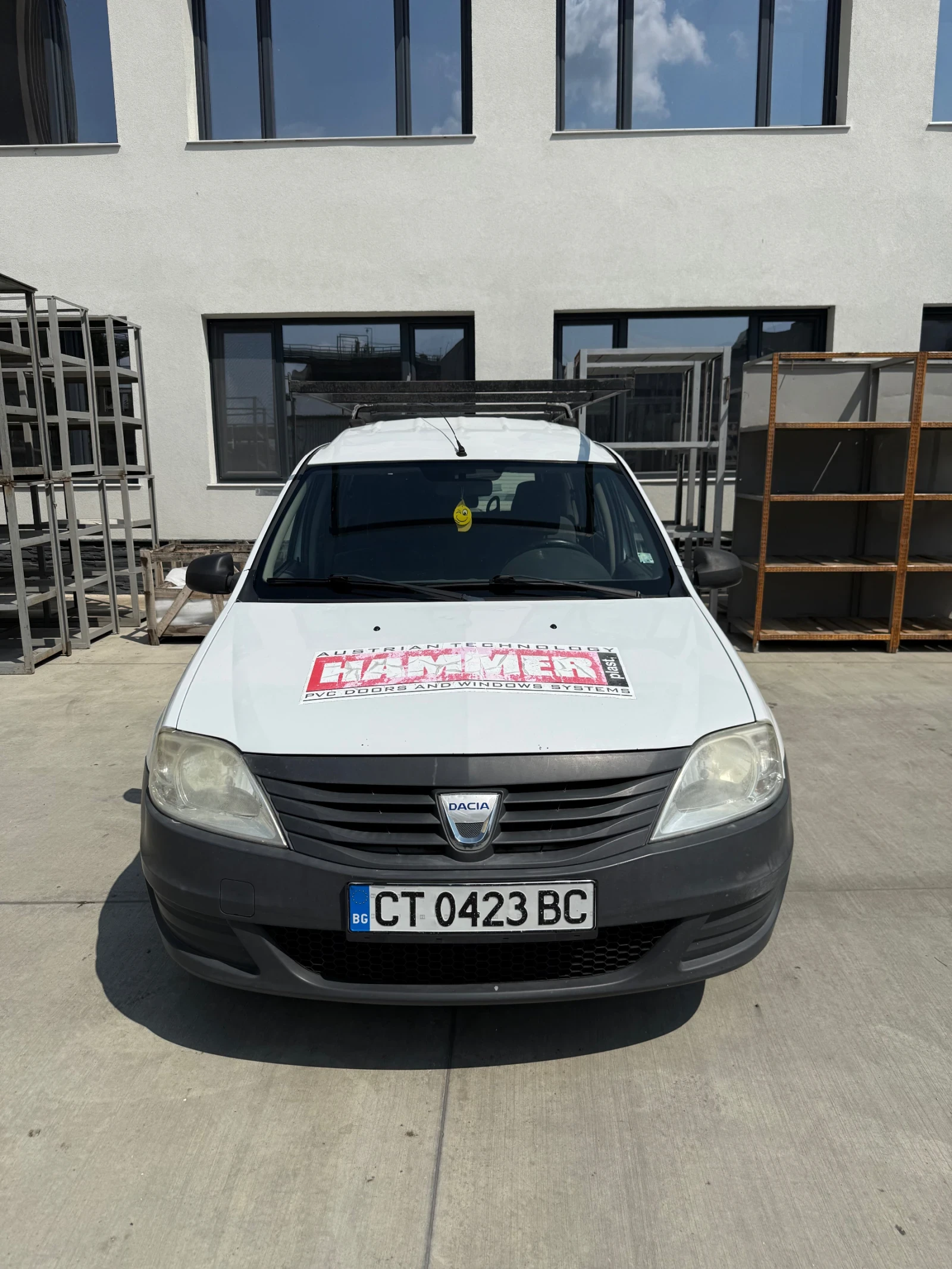 Dacia Logan 1.4 MPI / ГАЗ, снимка 2 - Автомобили и джипове - 55056525