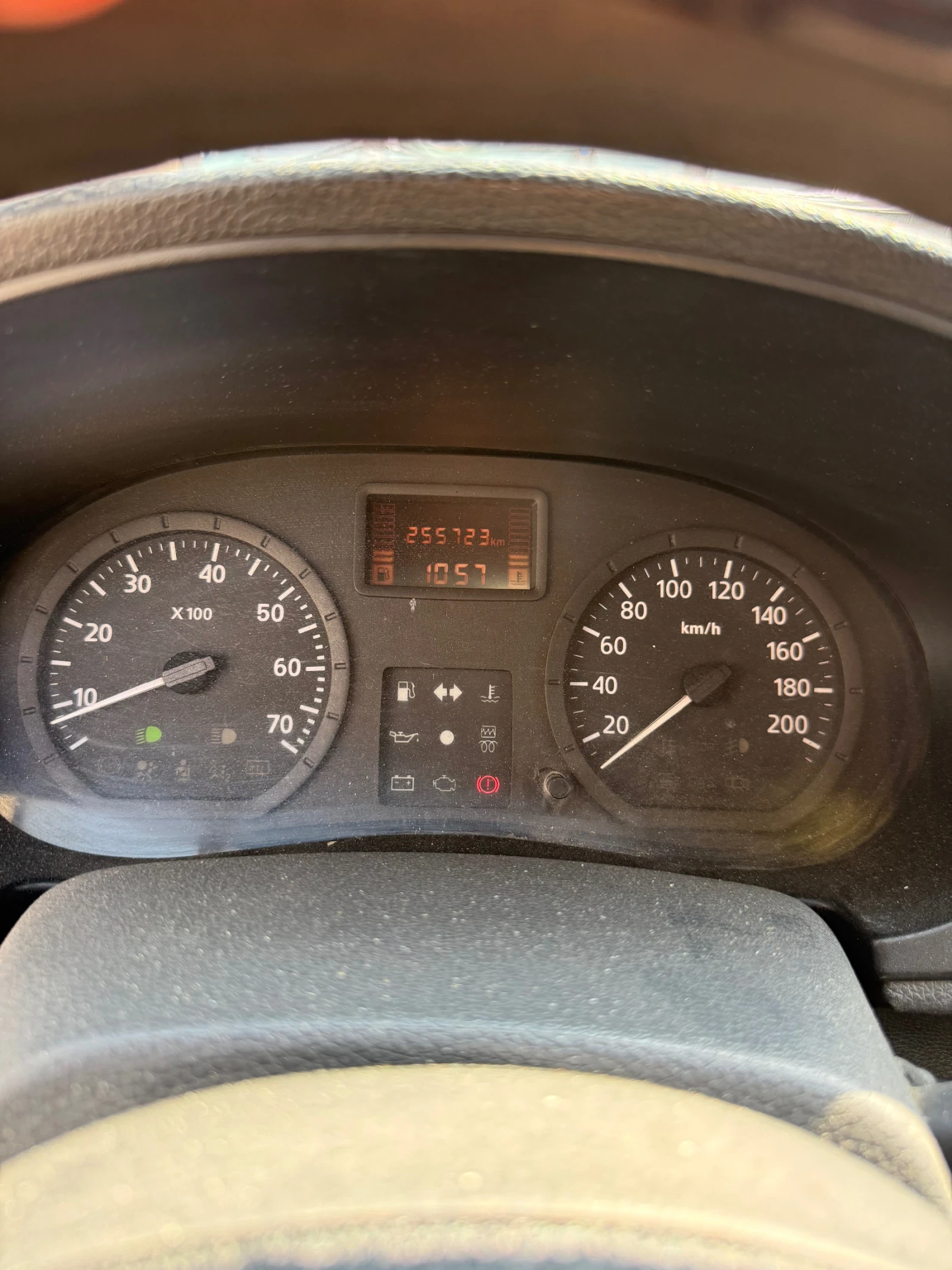 Dacia Logan 1.4 MPI / ГАЗ, снимка 10 - Автомобили и джипове - 55056525