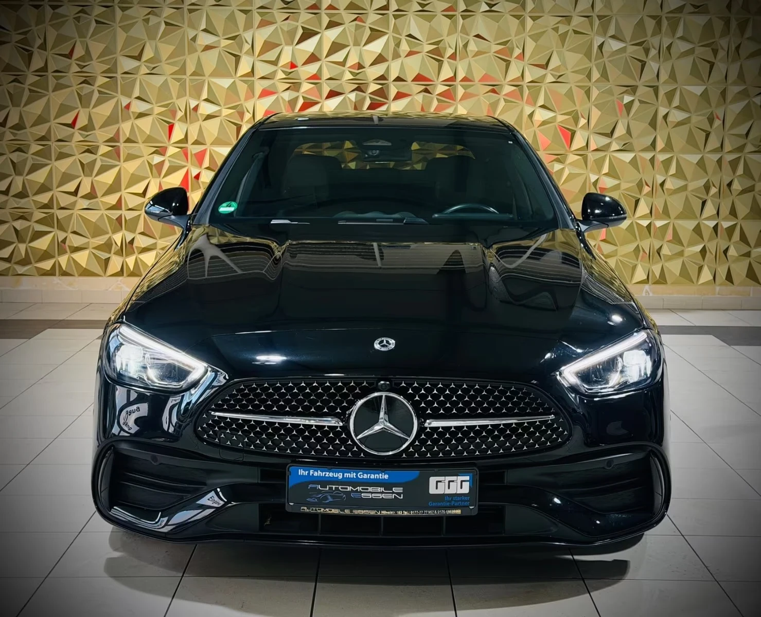 Mercedes-Benz C 300 Lim.| AMG-LINE| NIGHT-PAKET| PREMIUM| 1.HAND