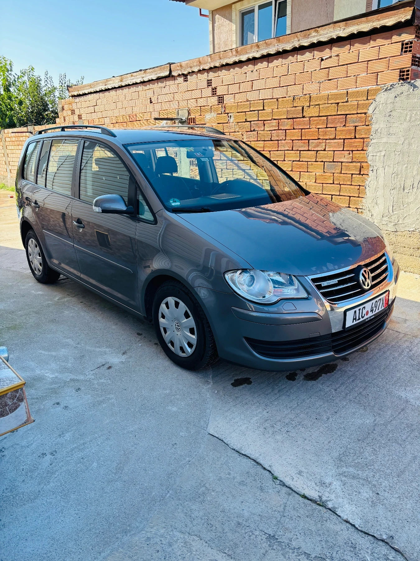 VW Touran 1.9 Disel, снимка 3 - Автомобили и джипове - 55478921