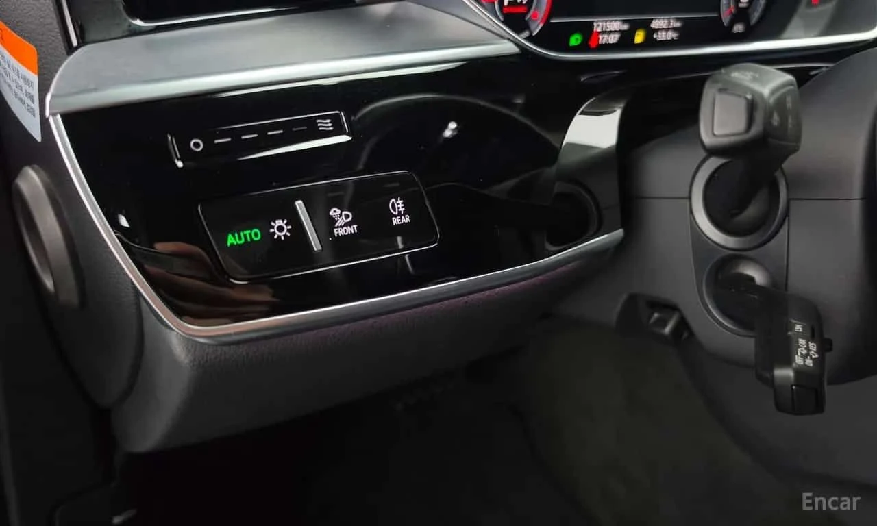 Audi A8 * 50 TDI Quattro LWB * CARFAX * ЦЕНА ДО БГ, снимка 13 - Автомобили и джипове - 55499513