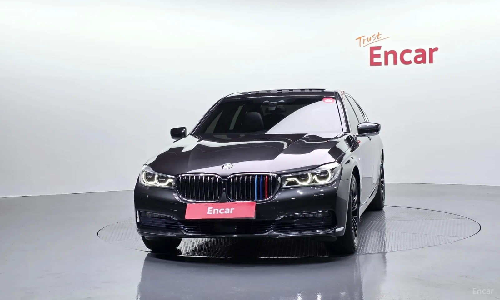 BMW 740 M PACK\Head up\Realni kilometri, снимка 3 - Автомобили и джипове - 55571682
