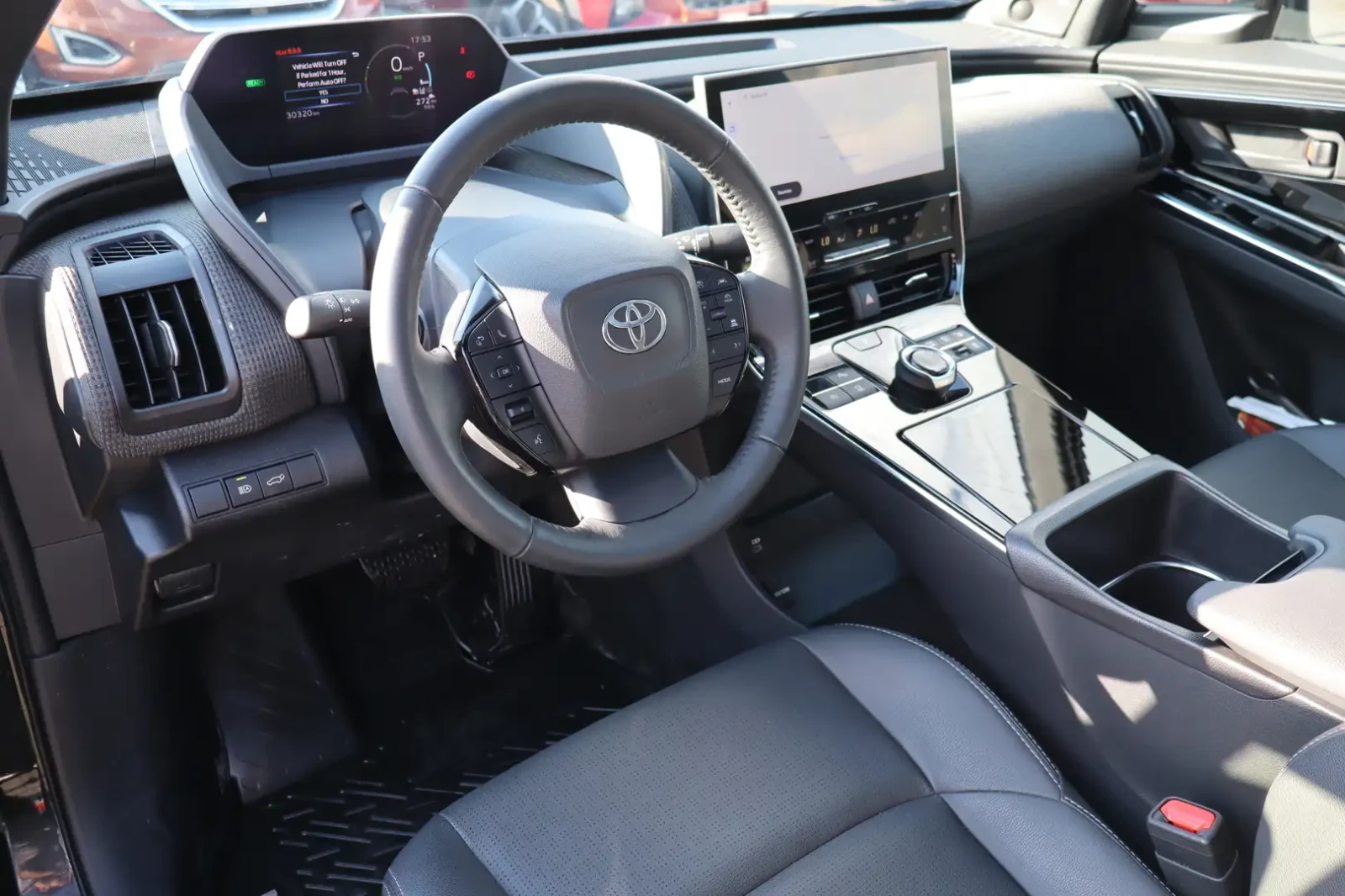 Toyota bZ4X XLE AWD TECHNOLOGY | 360  | JBL | PANORAMA, снимка 8 - Автомобили и джипове - 55845904