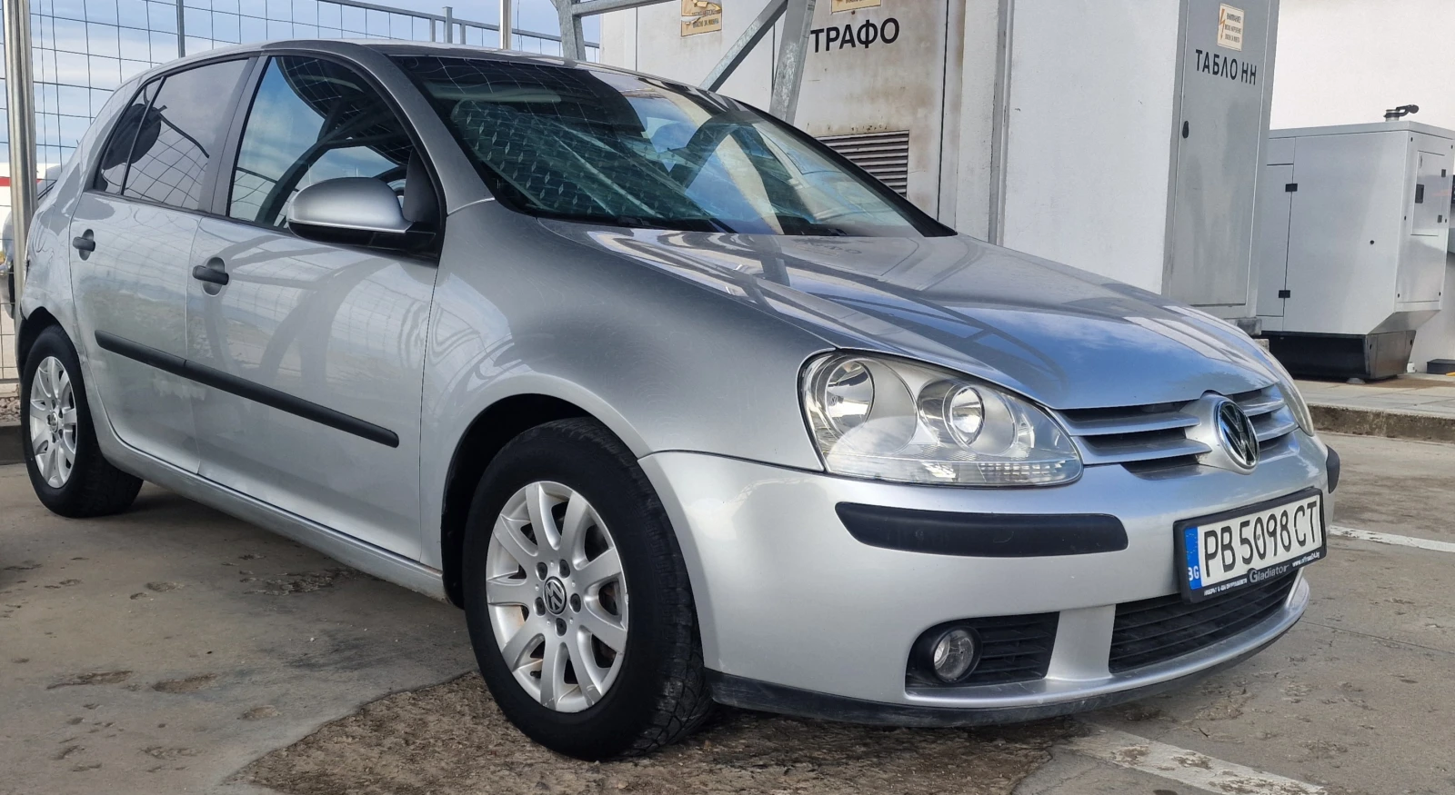 VW Golf 1.9TDI, 105 p.s. 2006 реални 215500км - ОБСЛУЖЕН, снимка 2 - Автомобили и джипове - 56033677