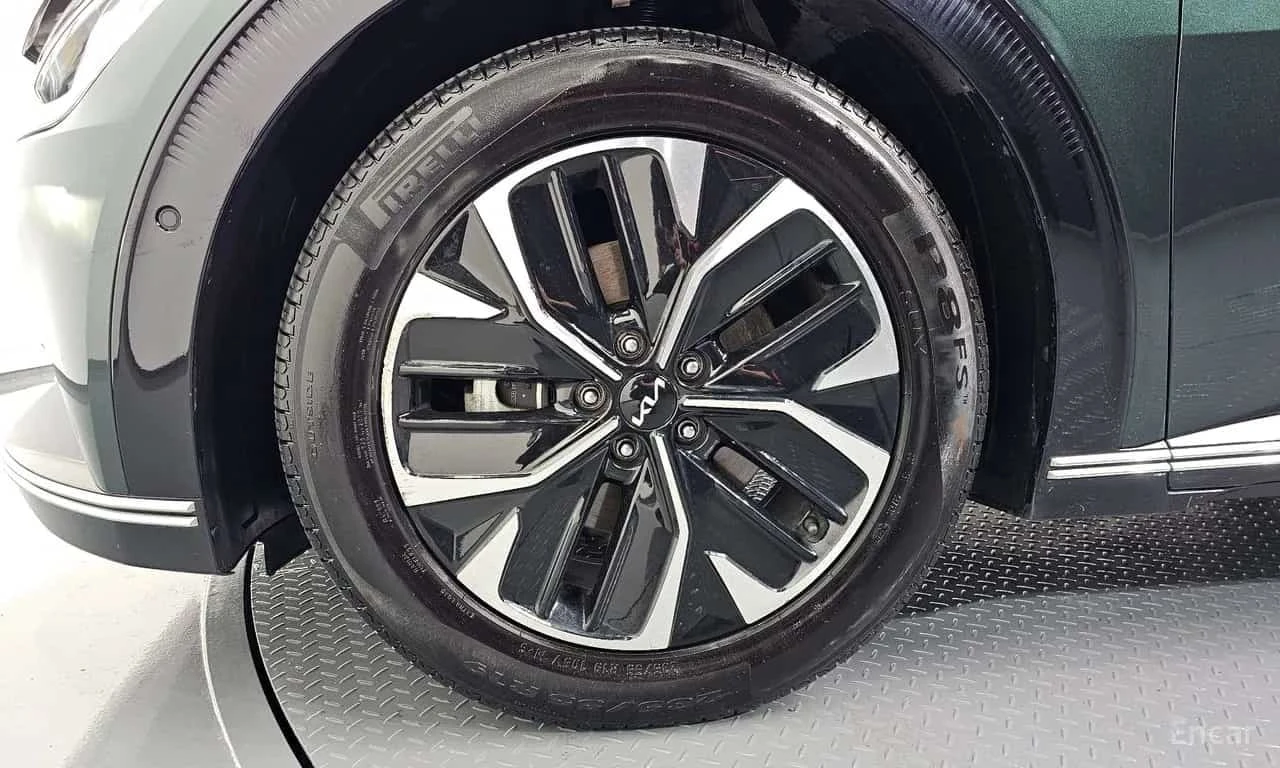 Kia EV6 * Long Range * ОПЦИЯ ЗА ФИНАНСИРАНЕ * , снимка 5 - Автомобили и джипове - 56483321