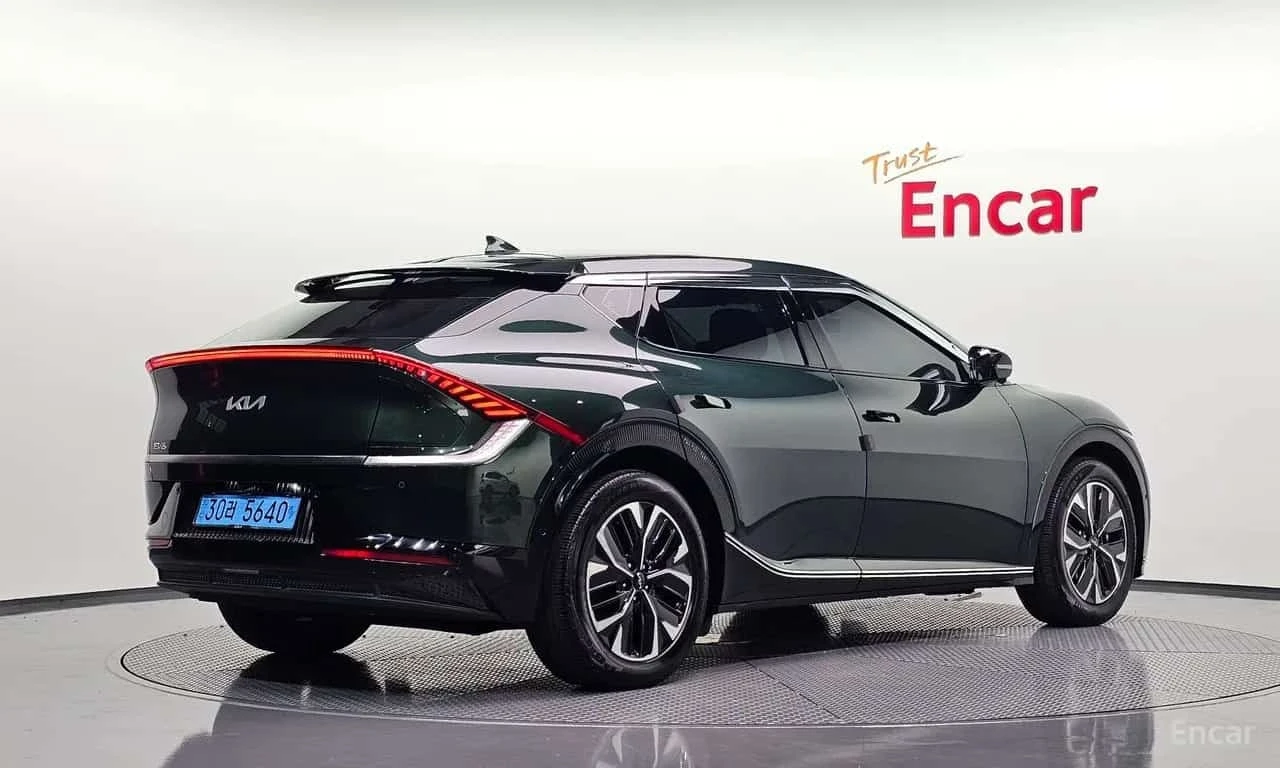Kia EV6 * Long Range * ОПЦИЯ ЗА ФИНАНСИРАНЕ * , снимка 2 - Автомобили и джипове - 56483321
