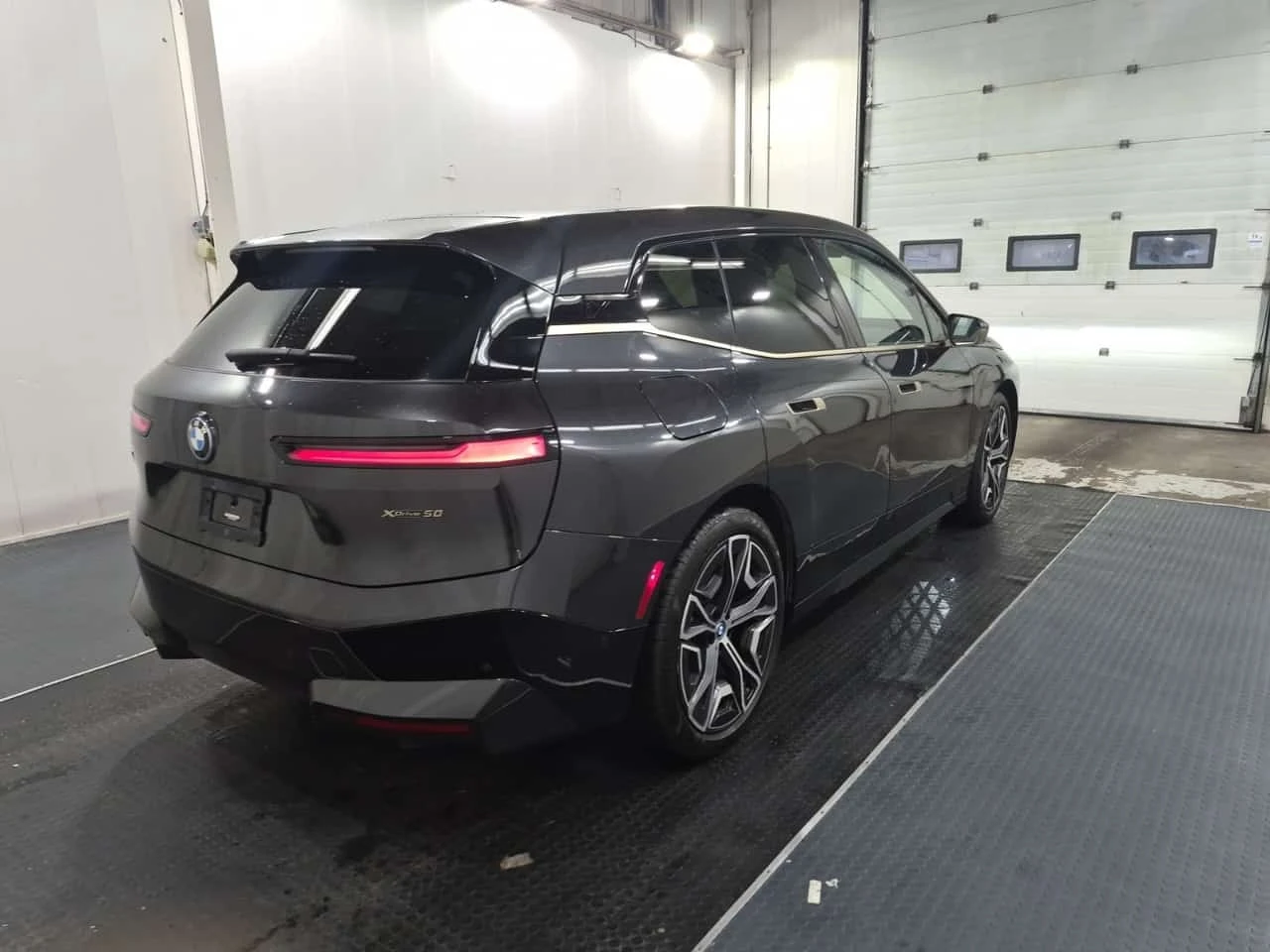 BMW iX Sports Activity Vehicle Xdrive50 * CARFAX *  | Mobile.bg � ����������� 2