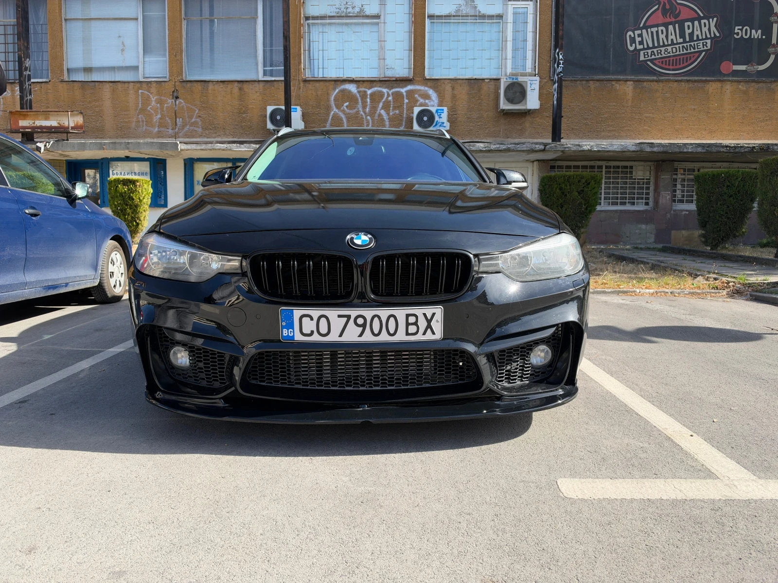 BMW 330, снимка 2 - Автомобили и джипове - 56587135