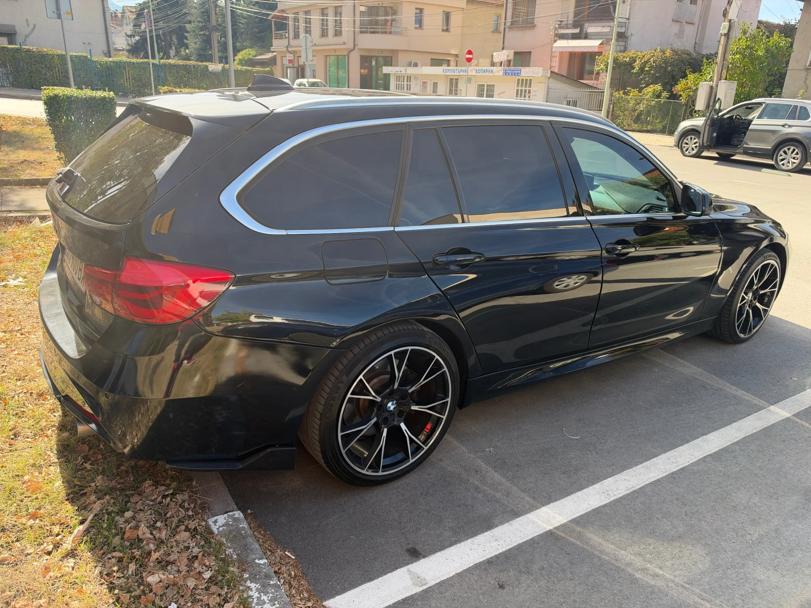 BMW 330, снимка 5 - Автомобили и джипове - 56587135
