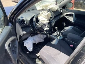Toyota Rav4 2.2, снимка 7