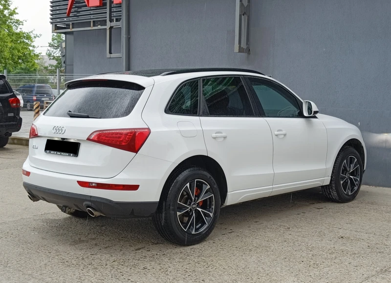 Audi Q5 3.0 Quattro, снимка 8 - Автомобили и джипове - 49177601