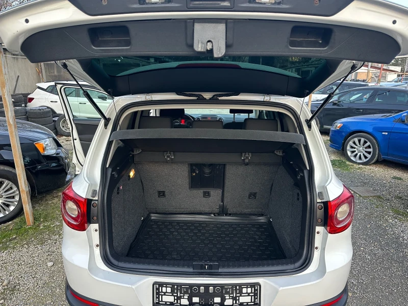 VW Tiguan 1.4 TSI-150k.s.4x4, снимка 7 - Автомобили и джипове - 52839889