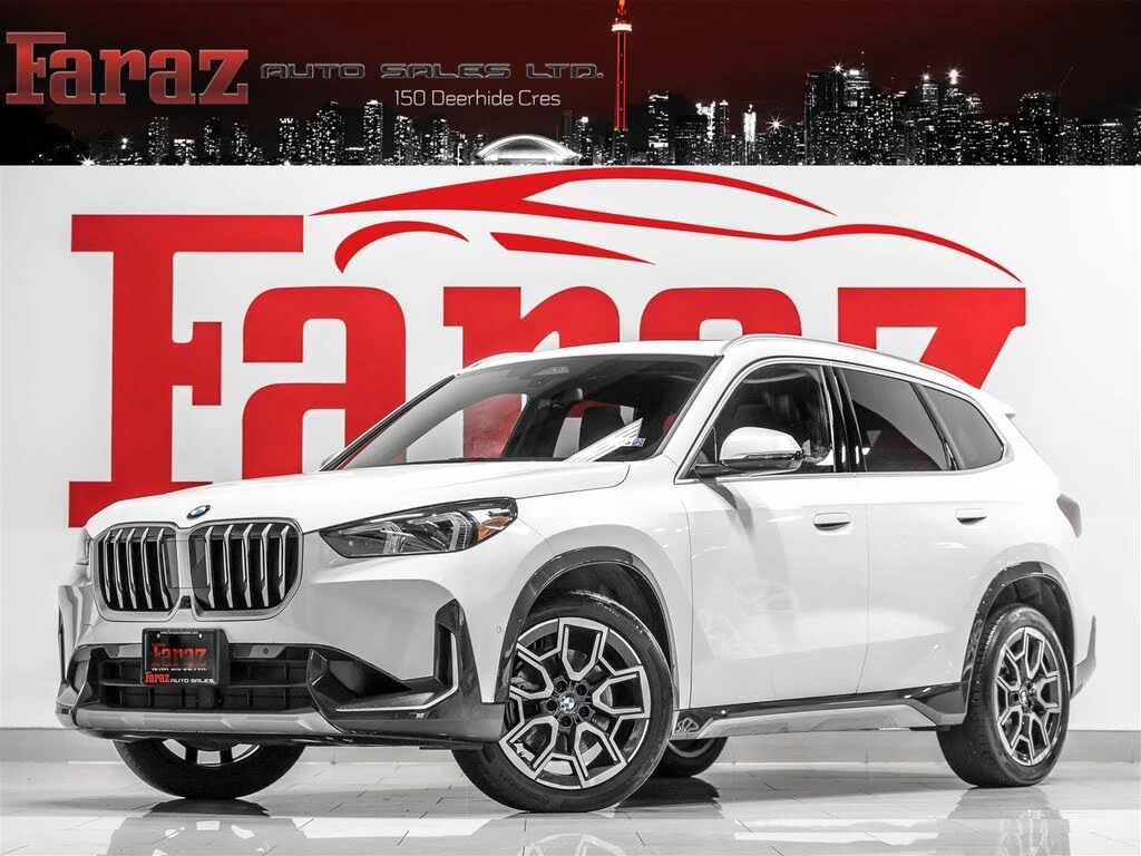 BMW X1 ALPINE WHITE* H/K* HUD* AMBIENT* DISTRONIC* PANO* , снимка 1