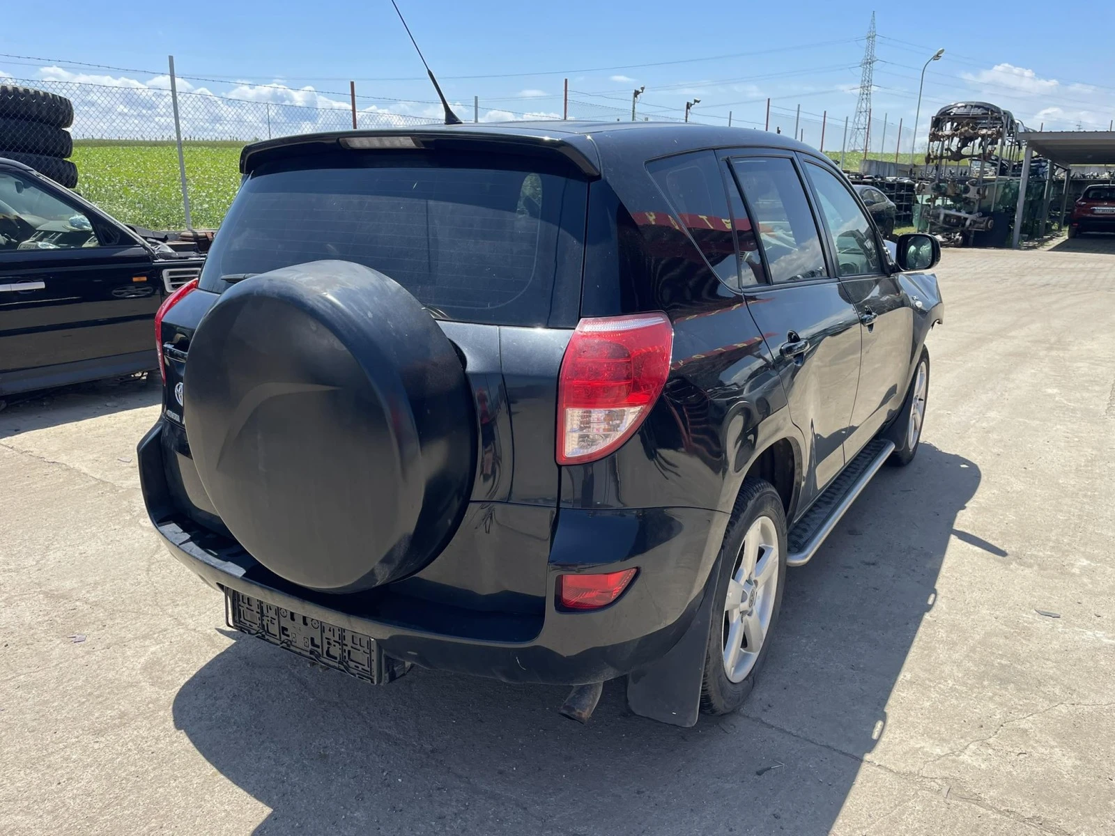 Toyota Rav4 2.2 - изображение 2