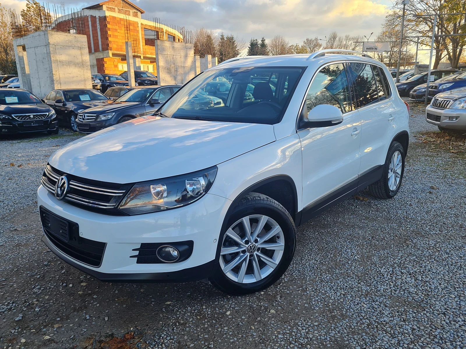 VW Tiguan 2.0TDI/150kc/EVRO 6/4x4/АВТОМАТ/NAVI - [1] 