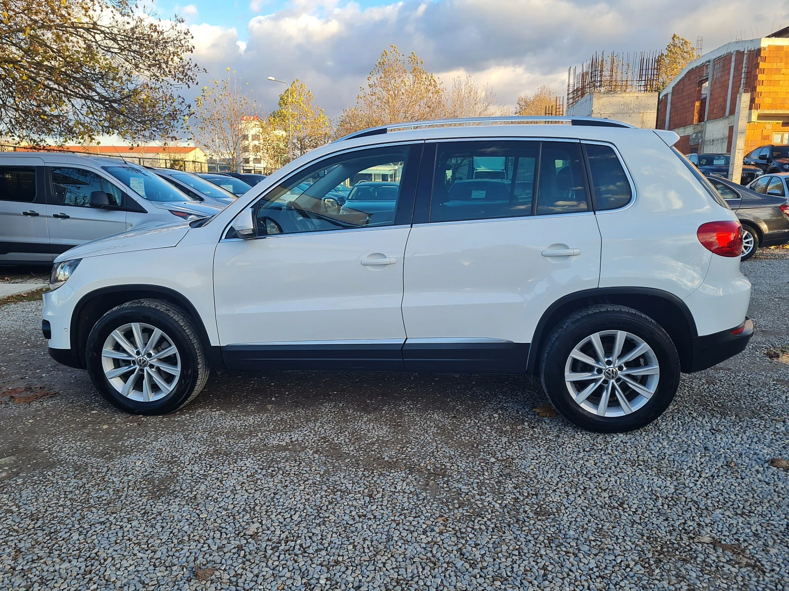 VW Tiguan 2.0TDI/150kc/EVRO 6/4x4/АВТОМАТ/NAVI - изображение 8