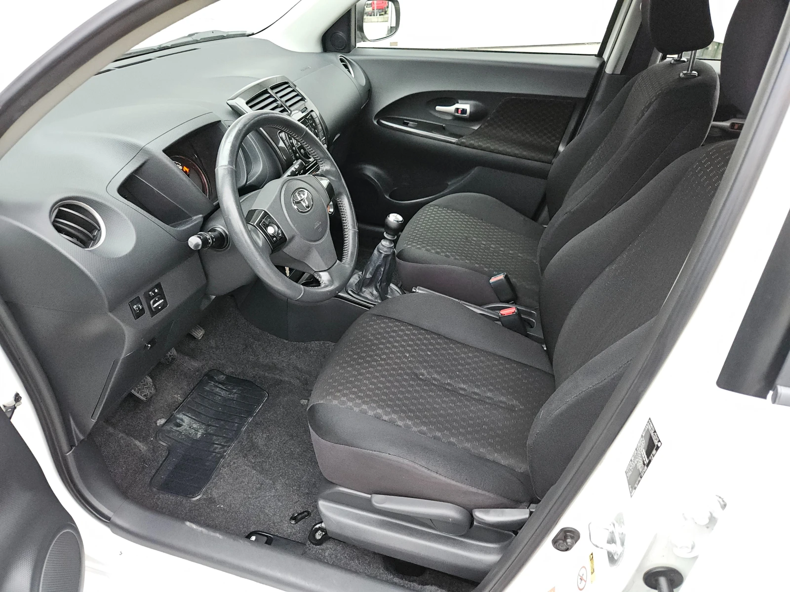 Toyota Urban Cruiser 1.4D4D/155000/90../6/44/EURO 5/ | Mobile.bg   9