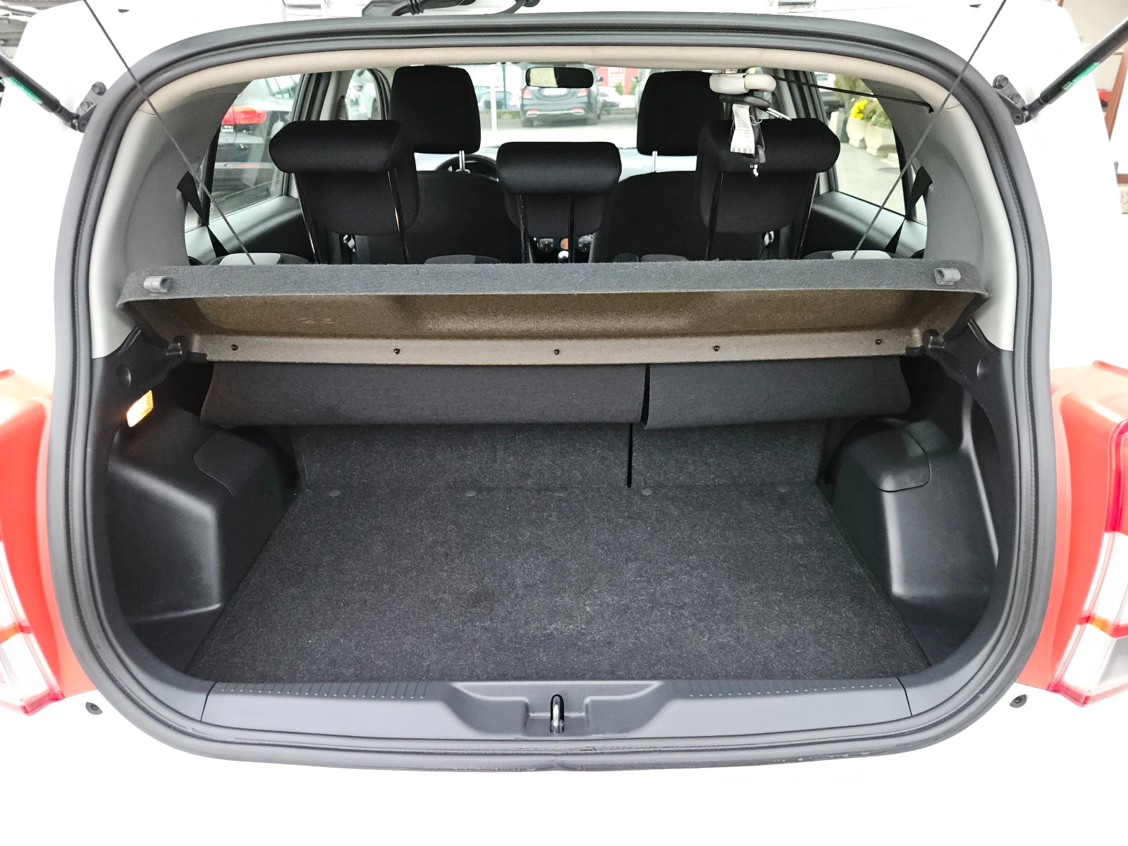 Toyota Urban Cruiser 1.4D4D/155000/90../6/44/EURO 5/ | Mobile.bg   4