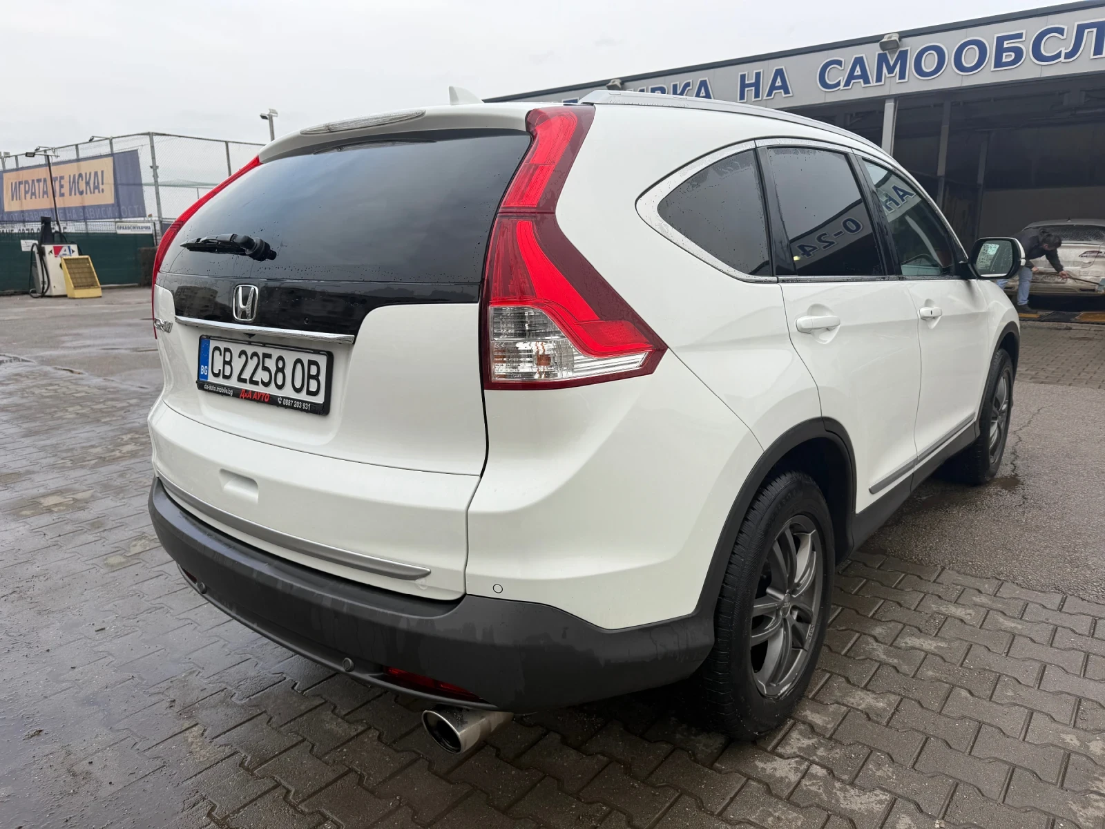Honda Cr-v 2.0I-VTEC AWD Швейцария Executive +  Уникат Honda  - изображение 4