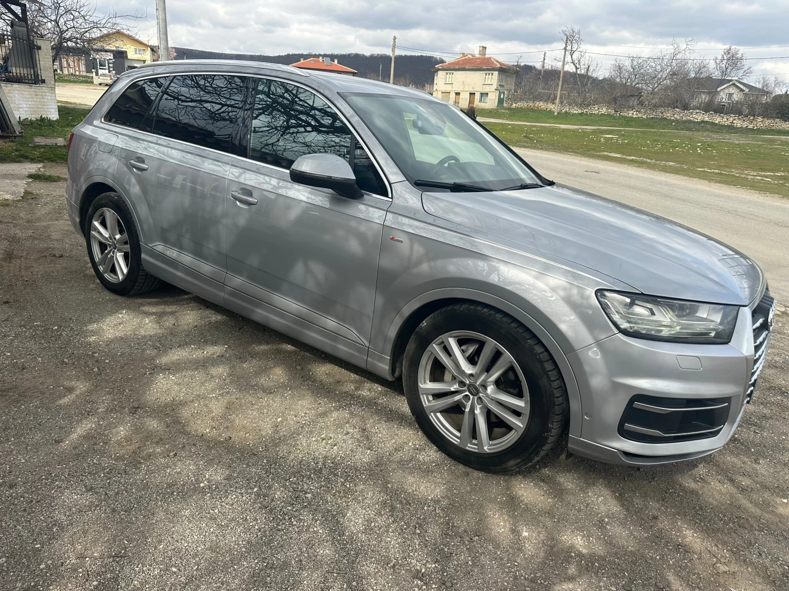 Audi Q7, снимка 7 - Автомобили и джипове - 53908110