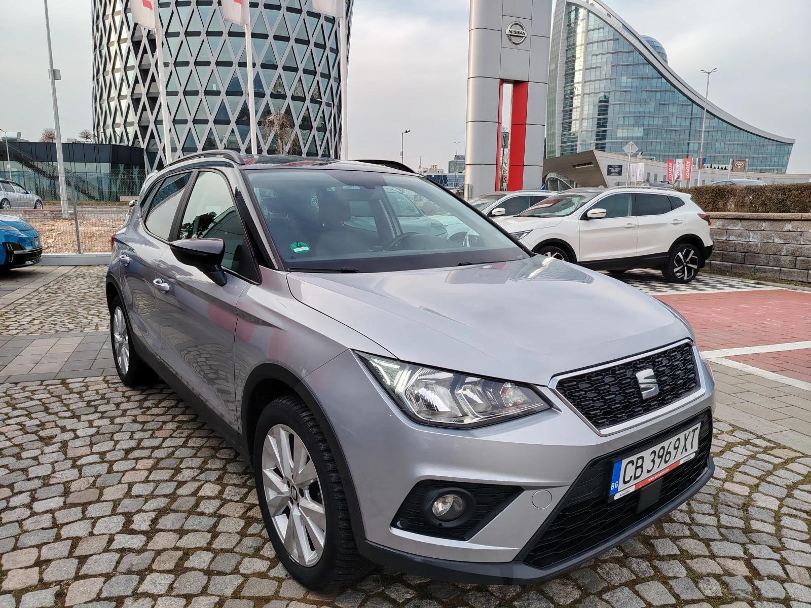 Seat Arona Elegance, снимка 2 - Автомобили и джипове - 54005444