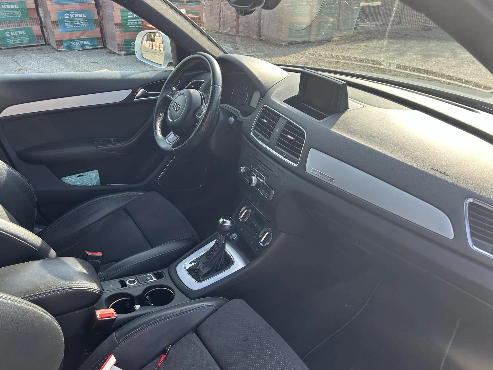 Audi Q3, снимка 7 - Автомобили и джипове - 54364443