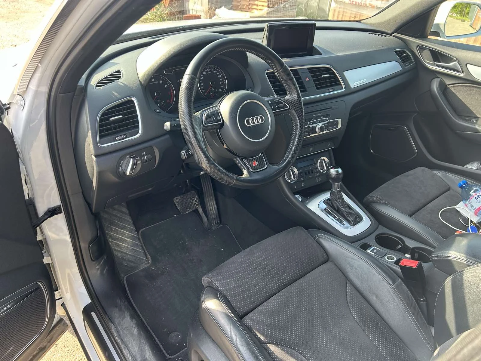 Audi Q3, снимка 10 - Автомобили и джипове - 54364443