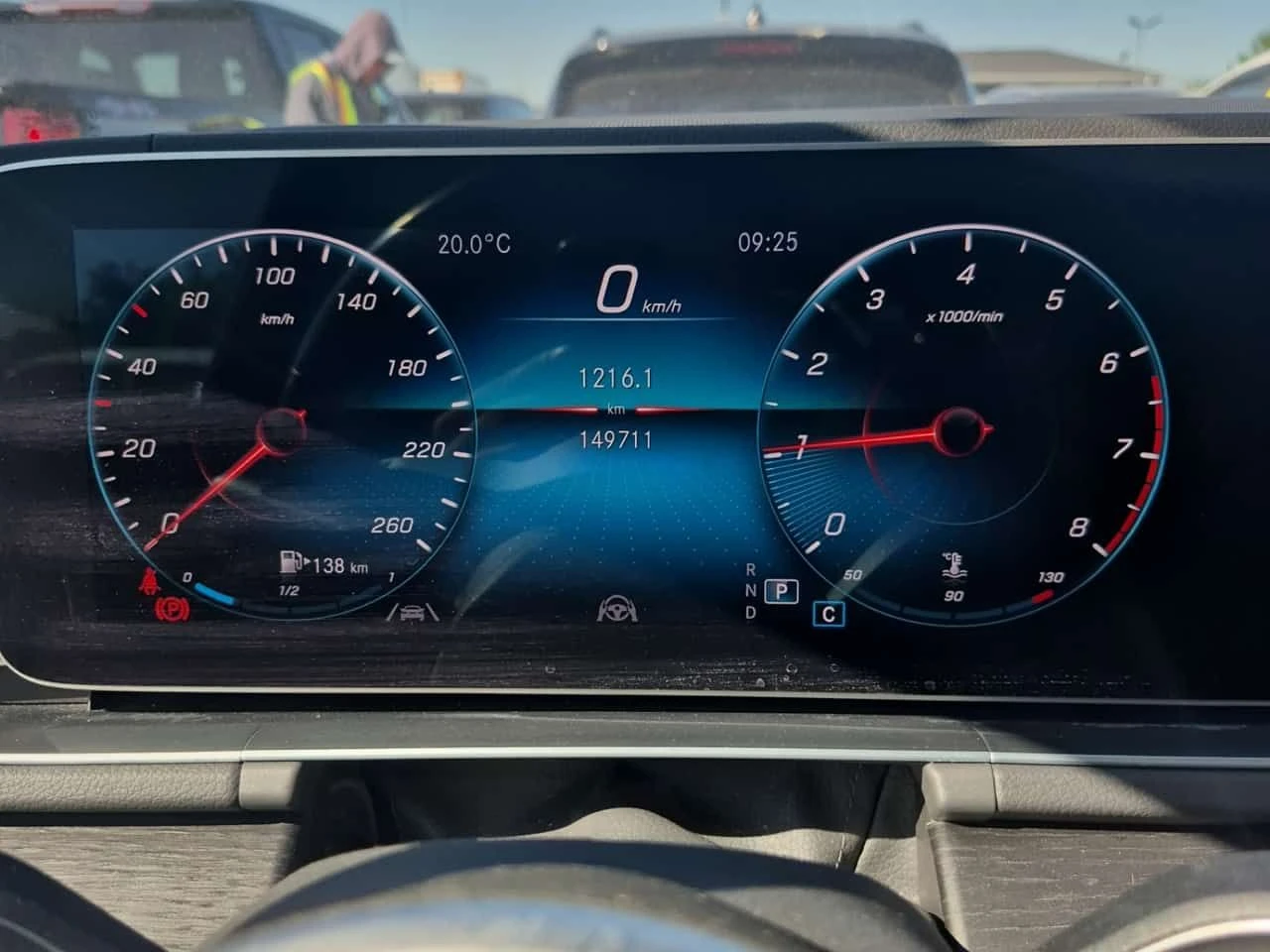 Mercedes-Benz GLE 350 ДИСТРОНИК * 360 * BURMESTER * PANO * Head - up, снимка 9 - Автомобили и джипове - 54743796