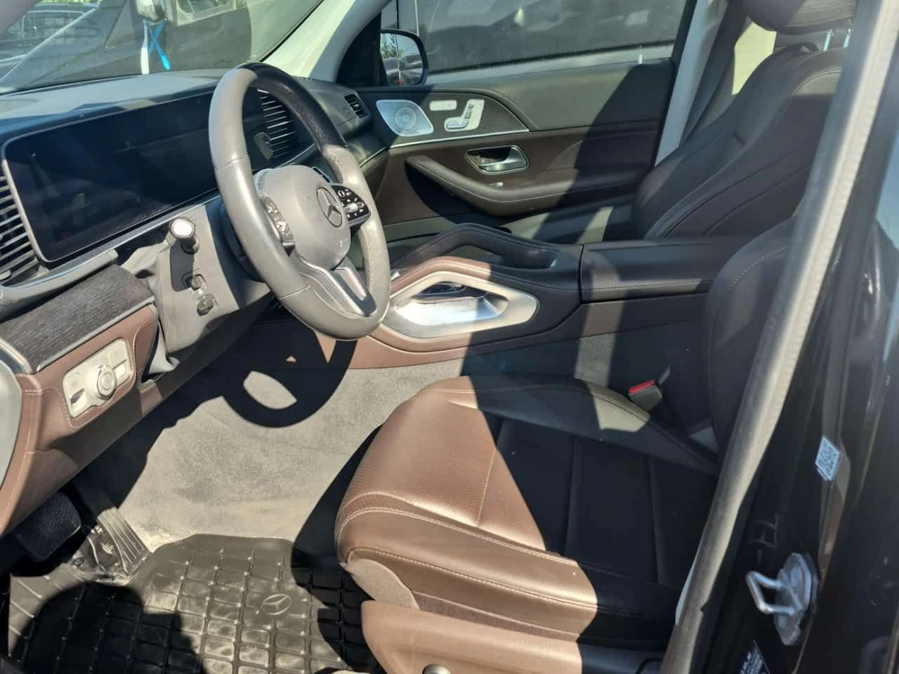 Mercedes-Benz GLE 350 ДИСТРОНИК * 360 * BURMESTER * PANO * Head - up, снимка 5 - Автомобили и джипове - 54743796