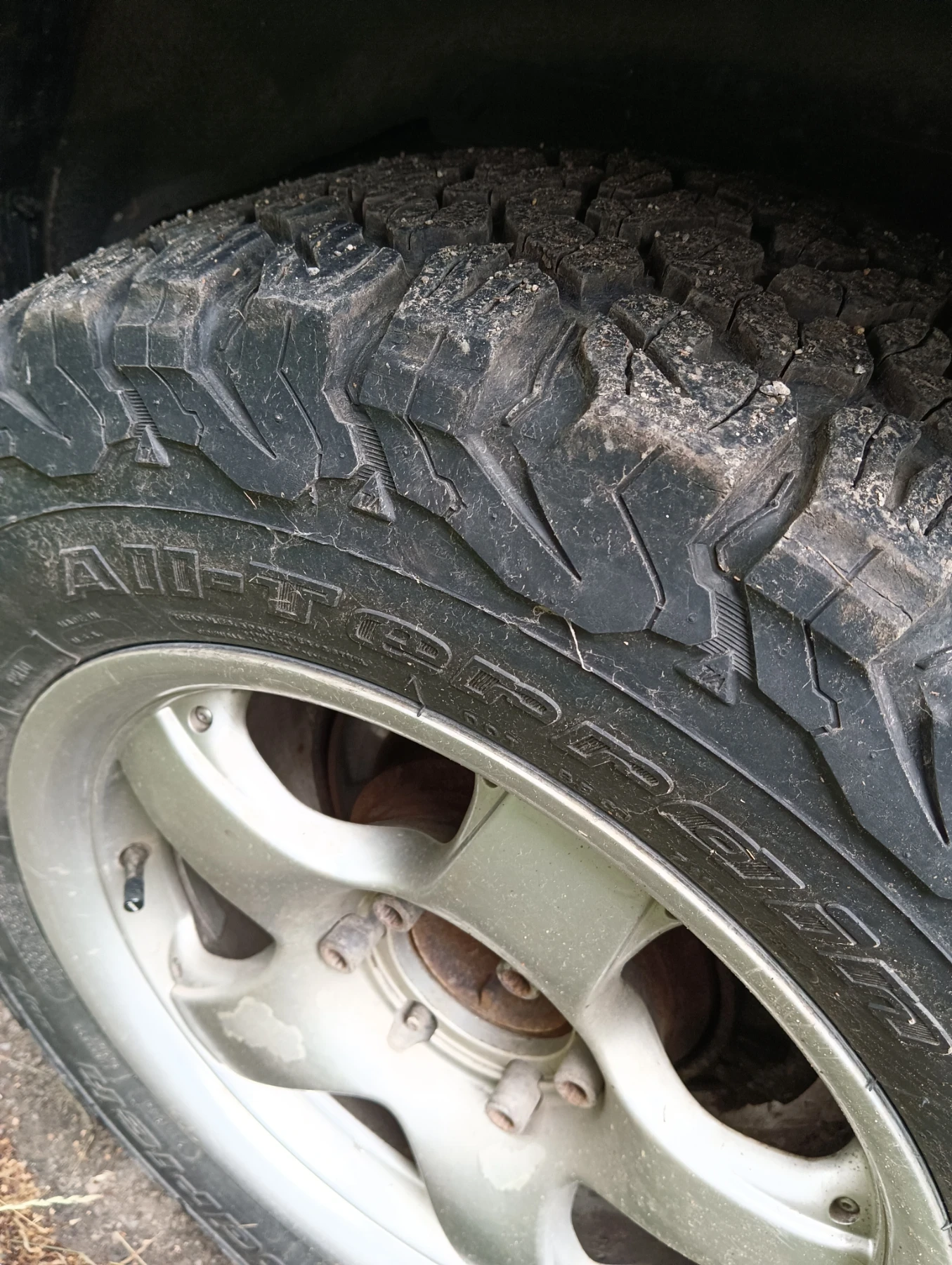 Isuzu Trooper 3.0 д, снимка 8 - Автомобили и джипове - 55046135